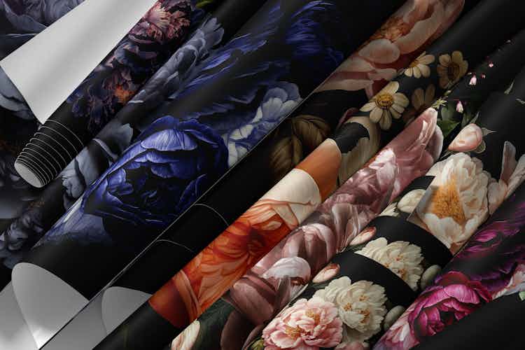 Opulent Baroque Floral Heritage - Large Format Flowers