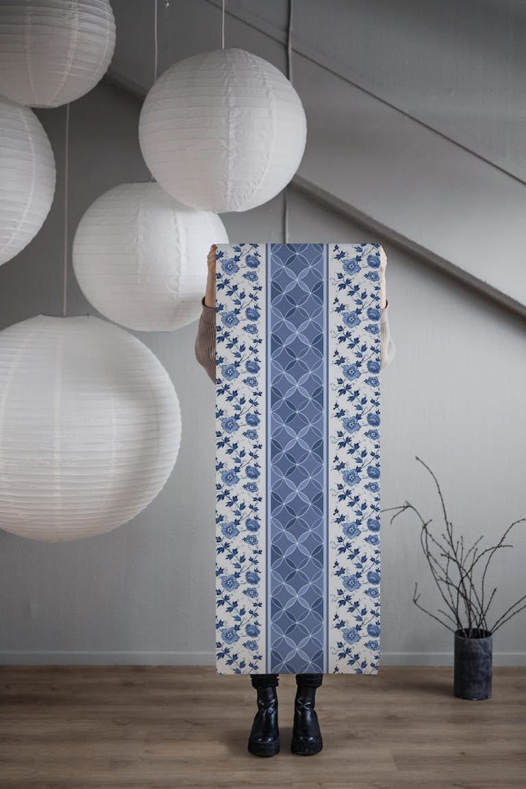 Blue florals with geometrical border papel de parede roll