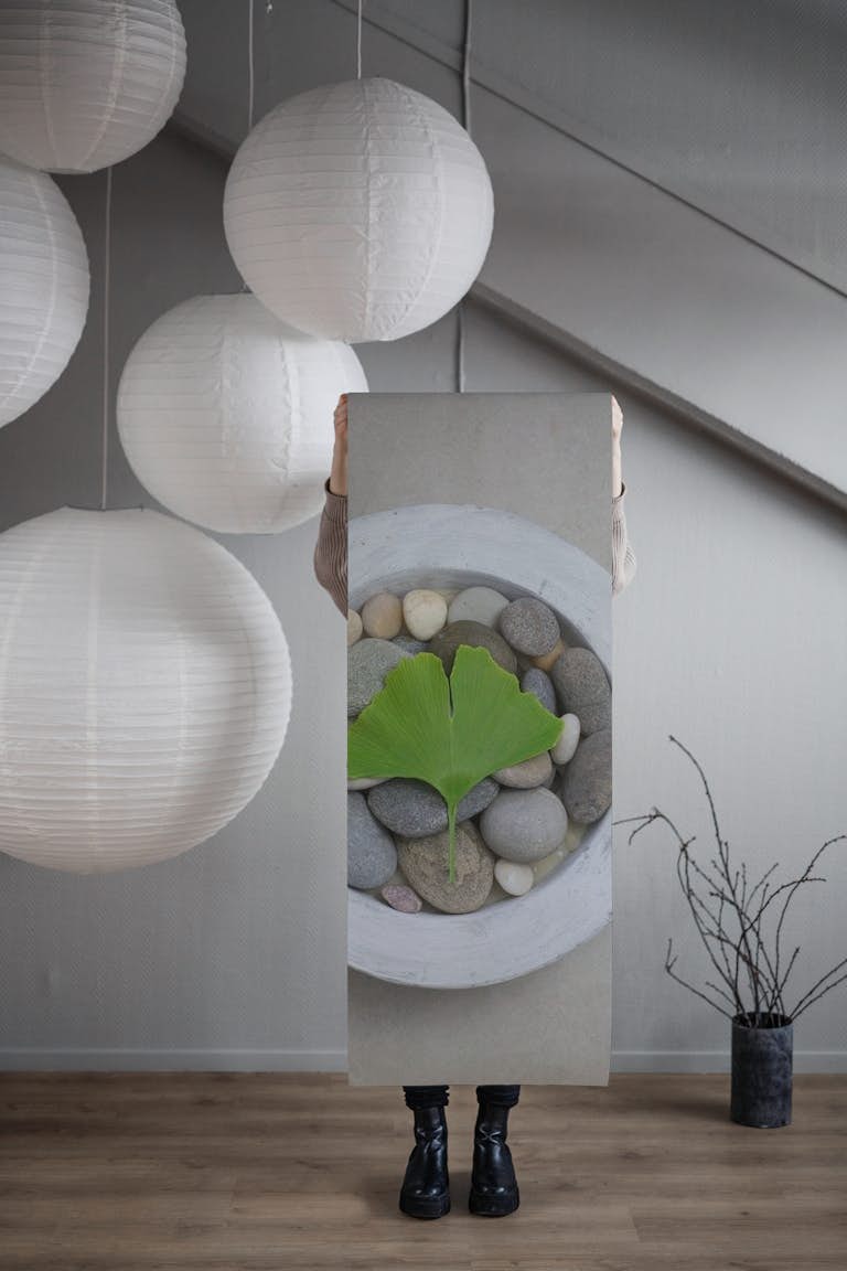 Zen Style Gingko Leaf On Pebble papel de parede roll