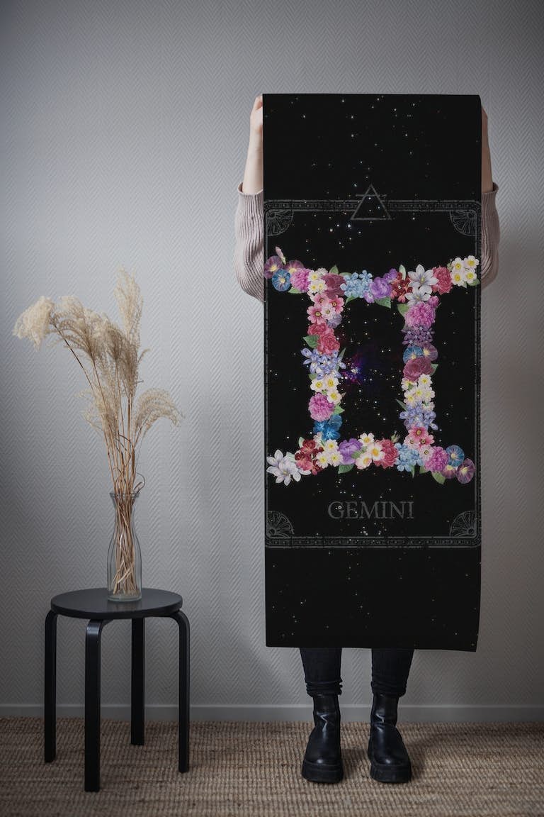 Floral Zodiac Sign: Gemini behang roll