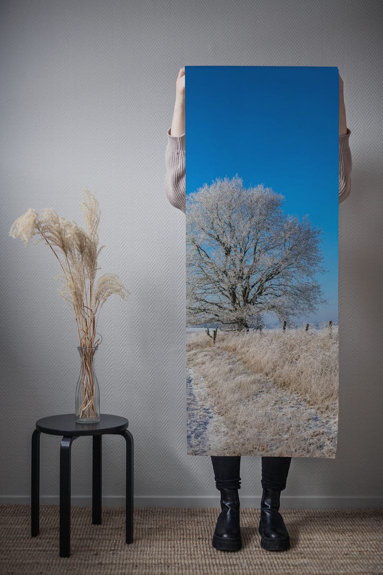 Majestic Winter Tree papel pintado roll