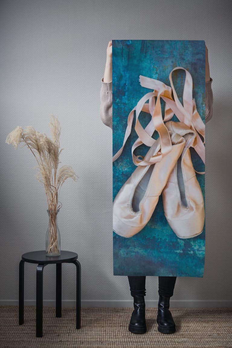 A Pair Of Pointe Shoes tapet roll