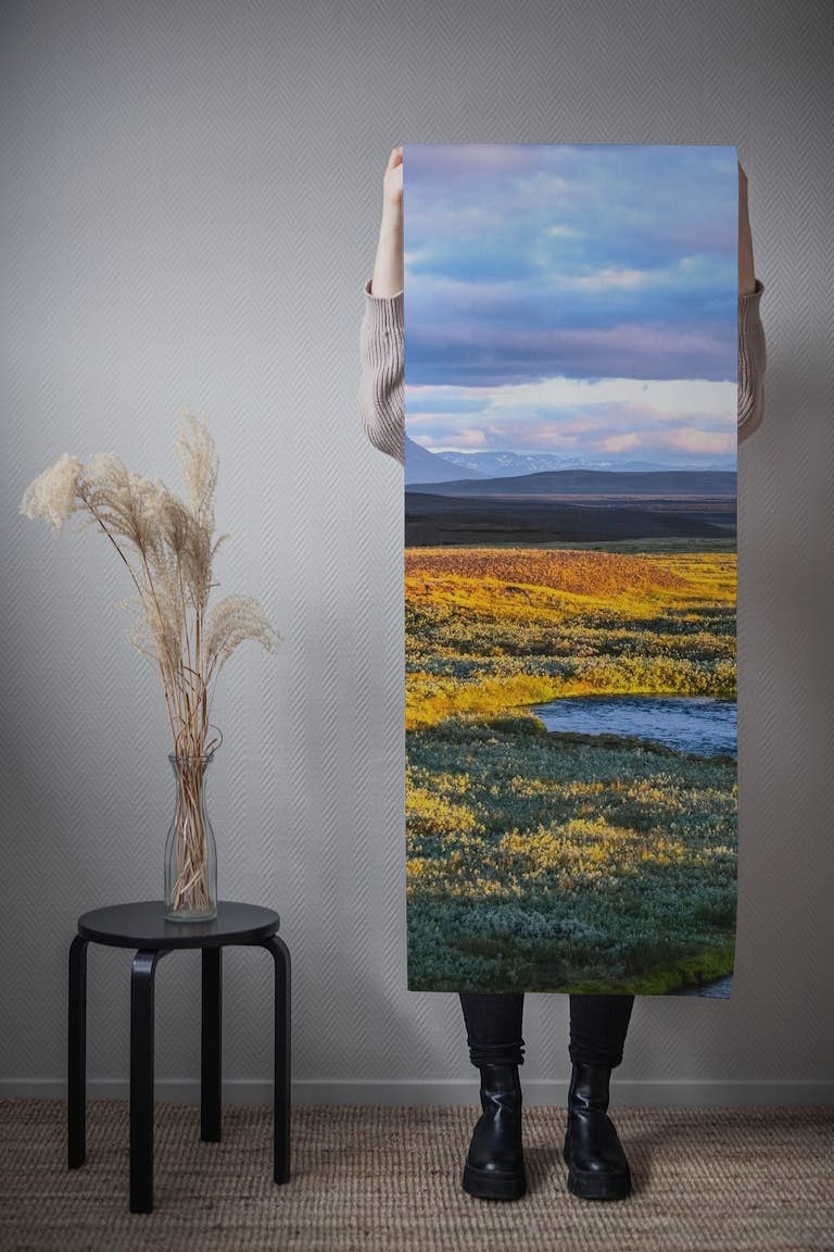 Icelandic Landscape tapetit roll