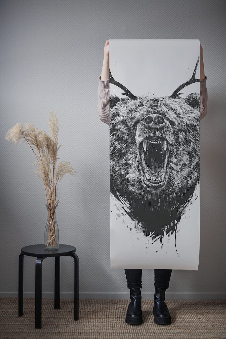Angry bear with antlers behang roll