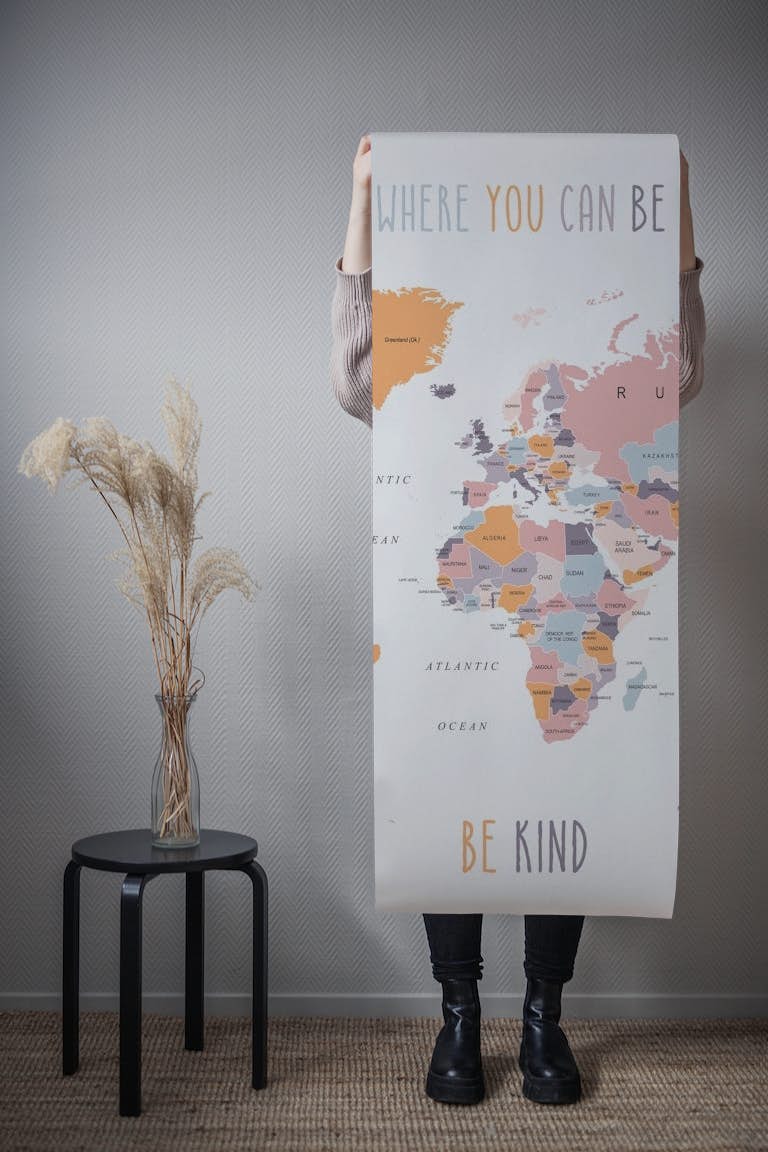 Be Kind World Map Pastels behang roll