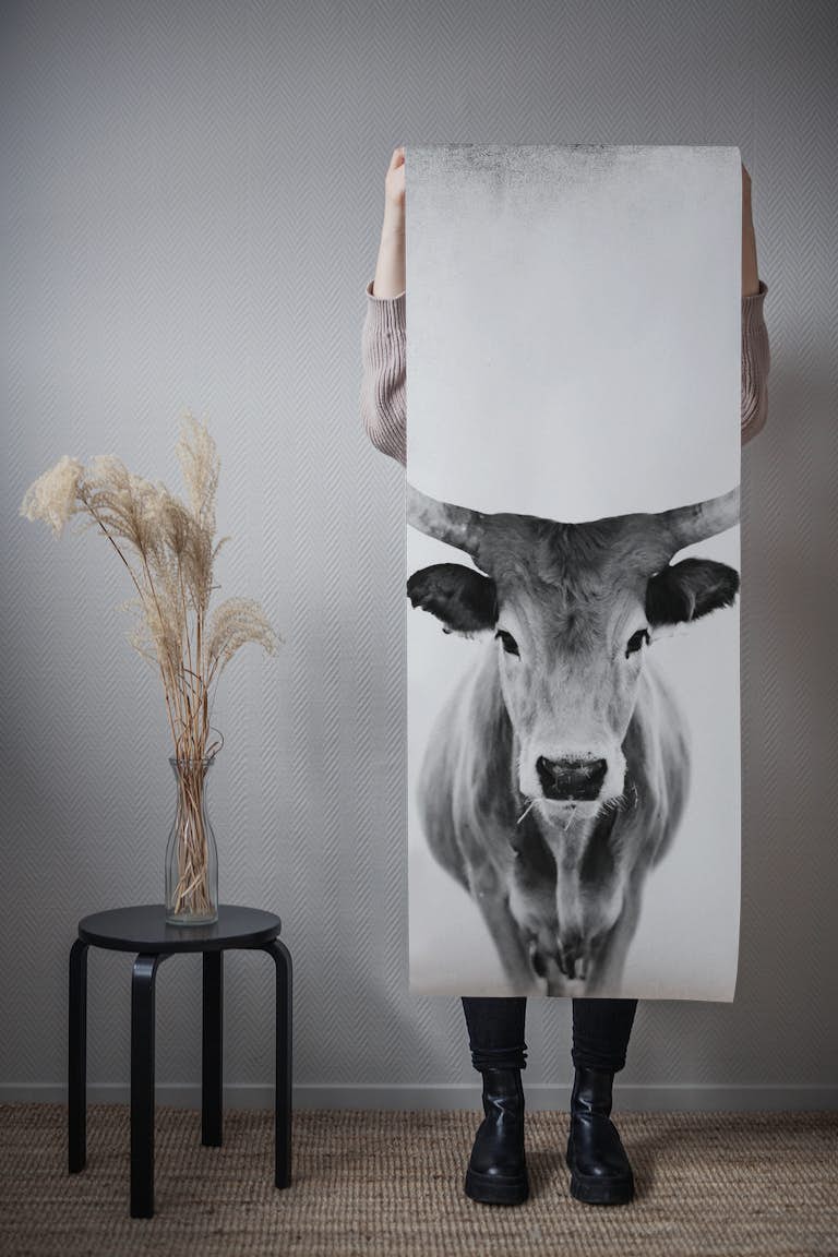 Cow in black and white papel de parede roll