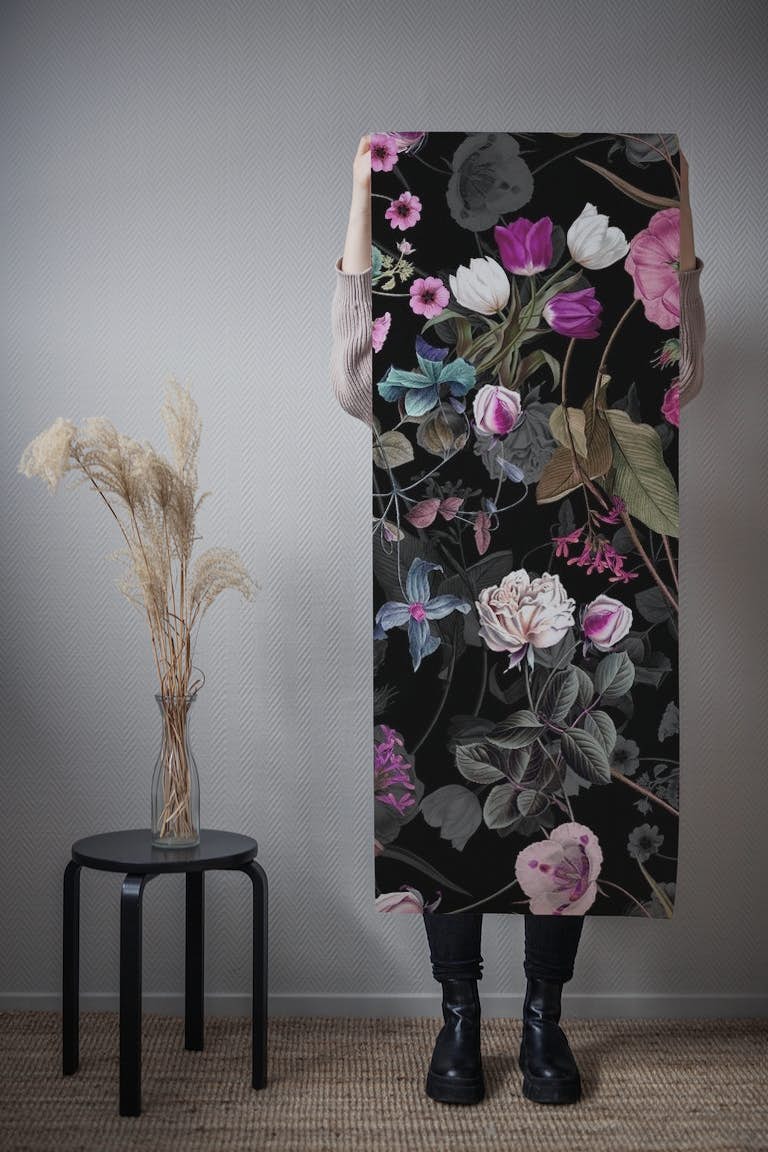 Flores wallpaper roll