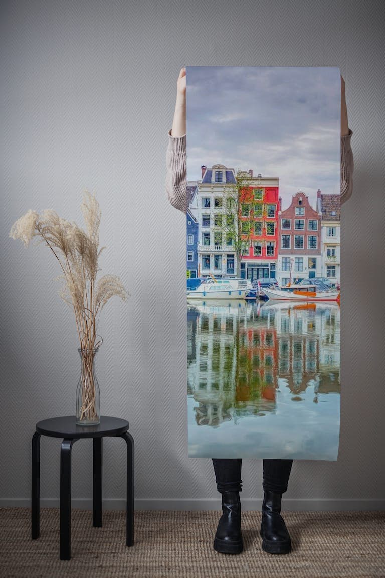Serene Splendor of Amsterdam Reflections papel pintado roll