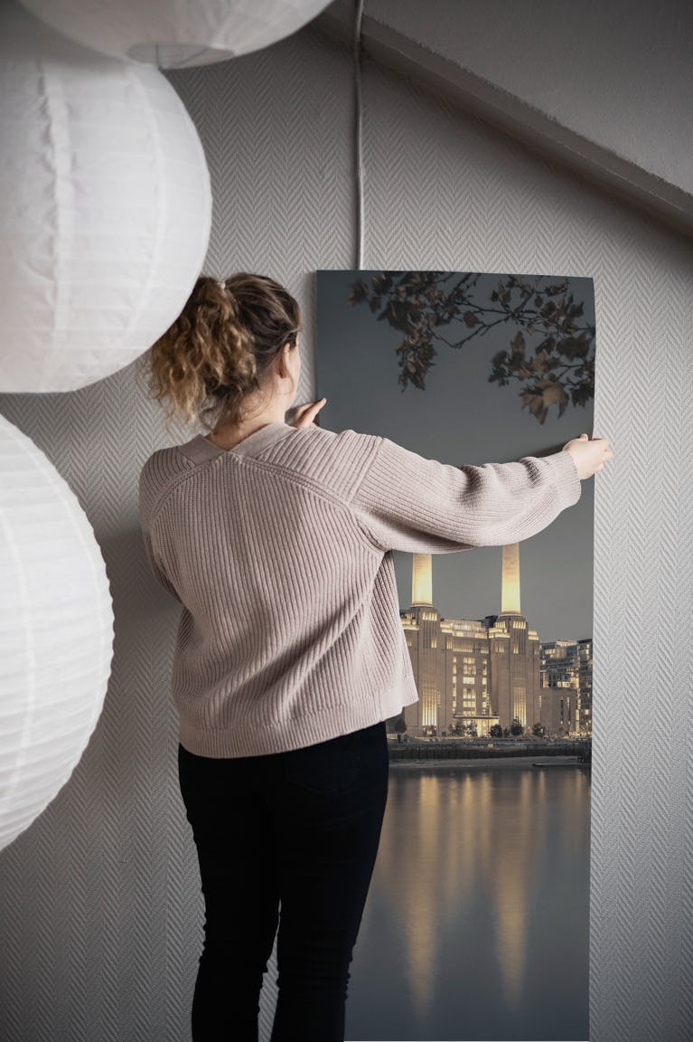 Capturing Battersea's Essence wallpaper roll
