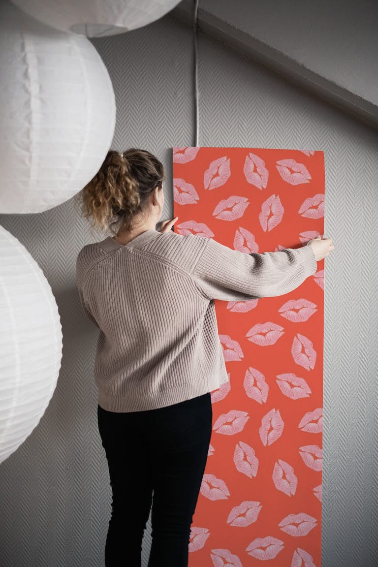 KISSES wallpaper roll