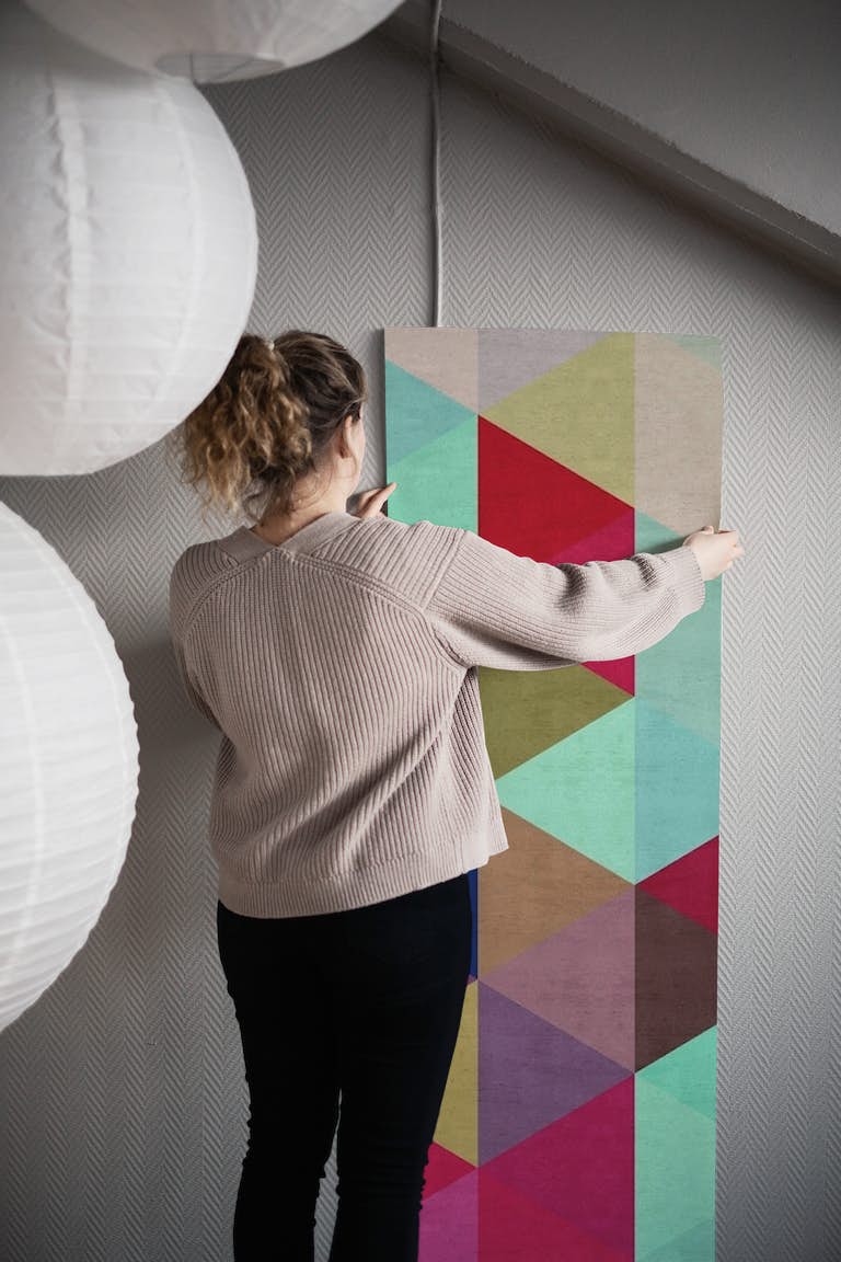 Colored triangles behang roll