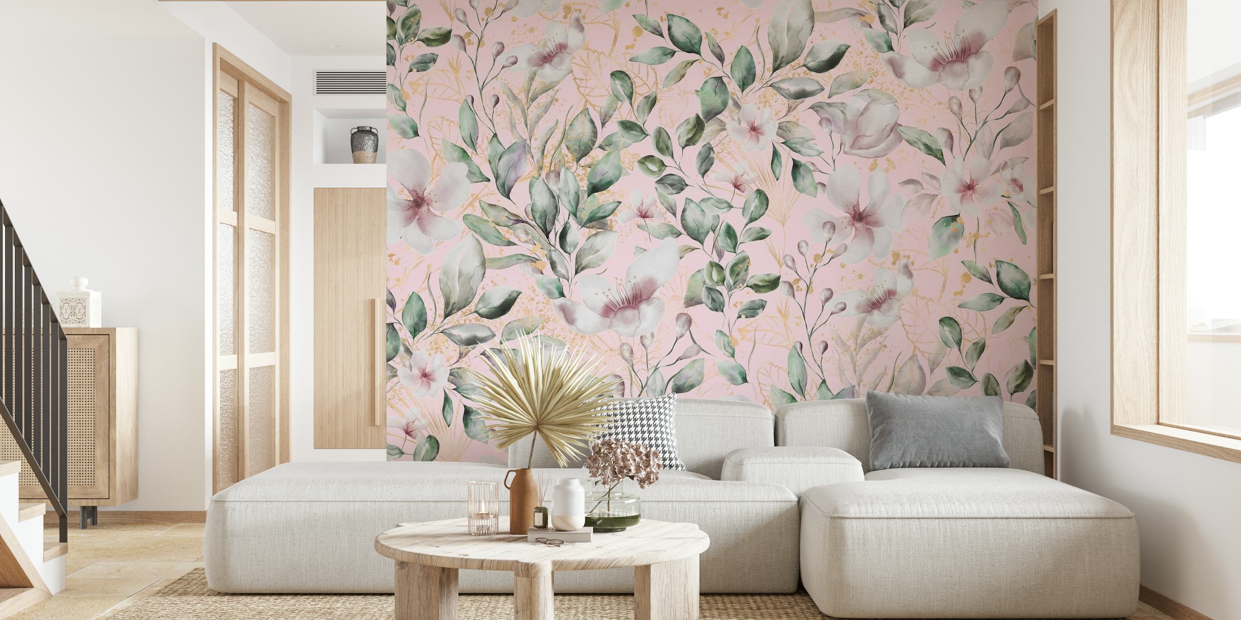 Fiori di magnolia ad acquerello su un murale con sfondo rosa tenue