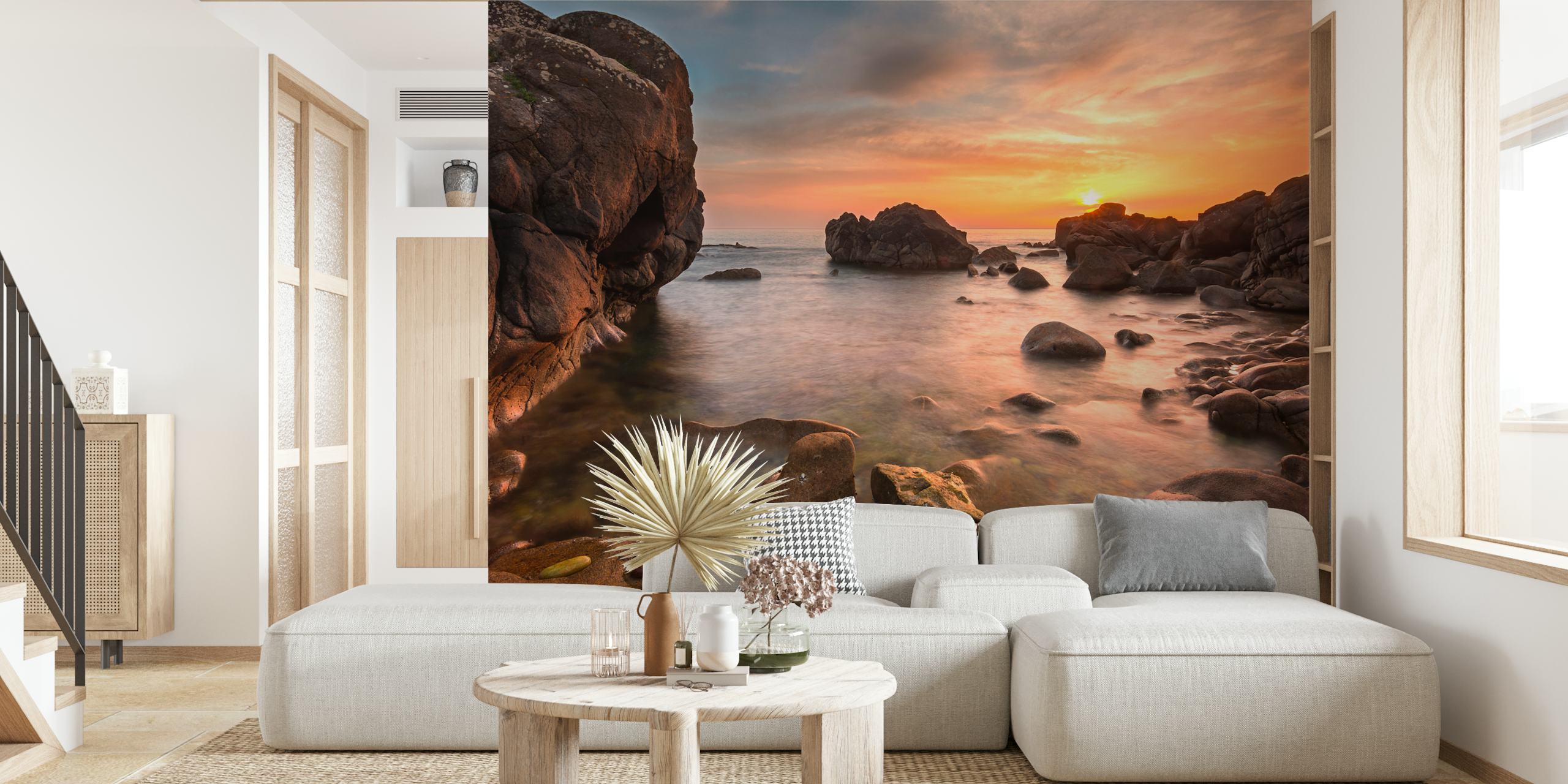 The beach with golden rocks papel de pared en una habitación