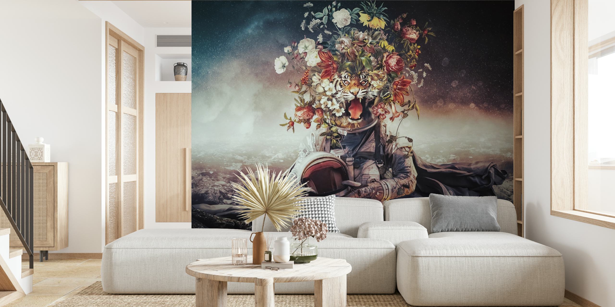 Katze in Astronautenkostüm mit Blumen