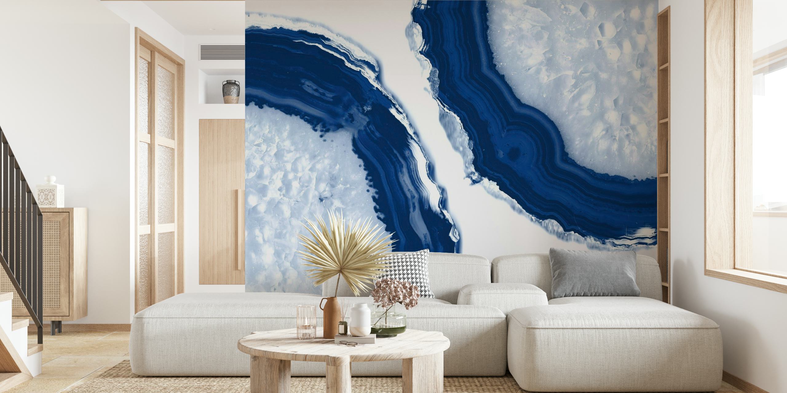 Vægmaleri med blå og hvid agatmønster