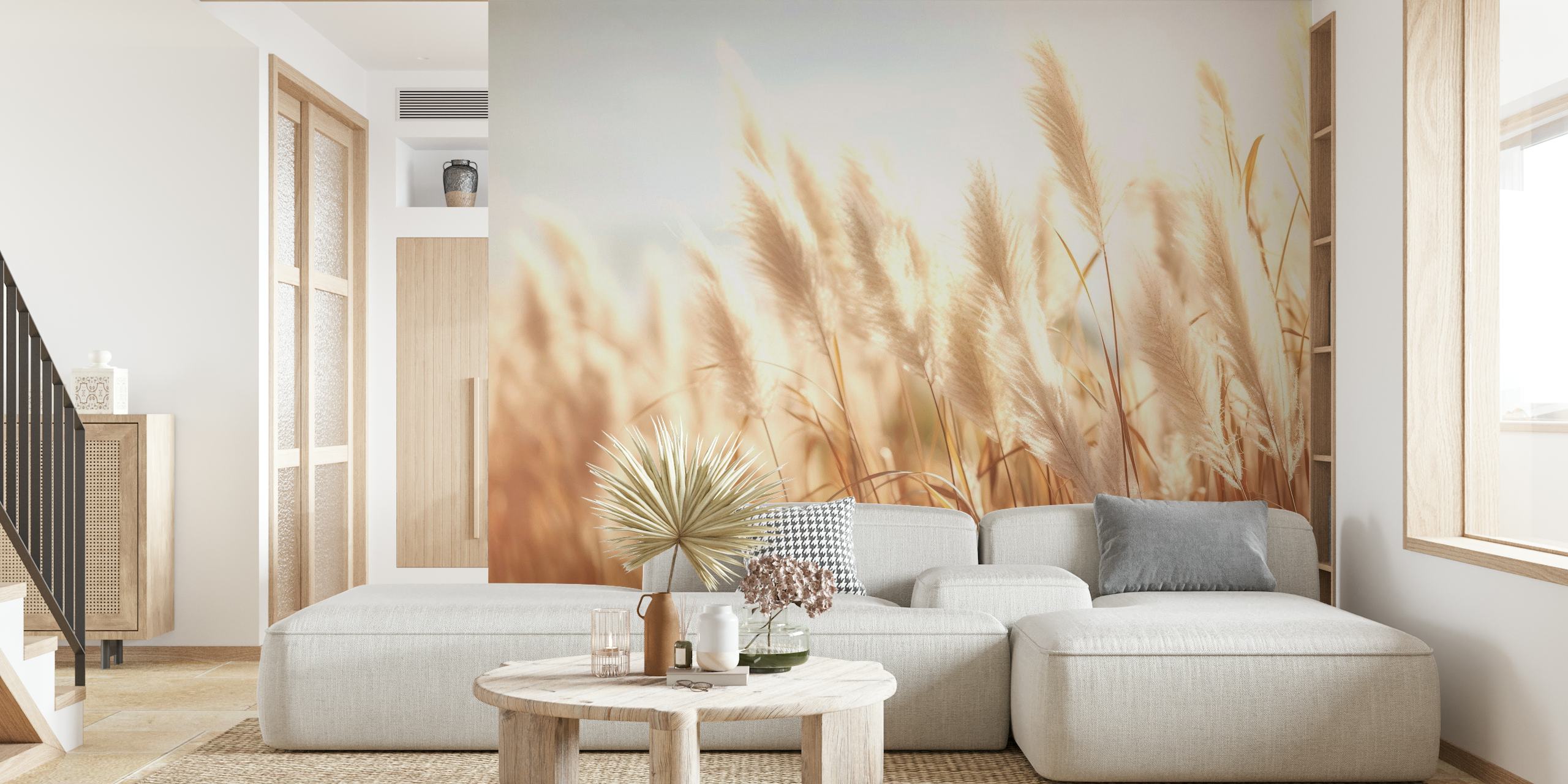 Das Wandbild „Plume of Tranquility“ zeigt weiche, in warmes Sonnenlicht getauchte Grasfedern.
