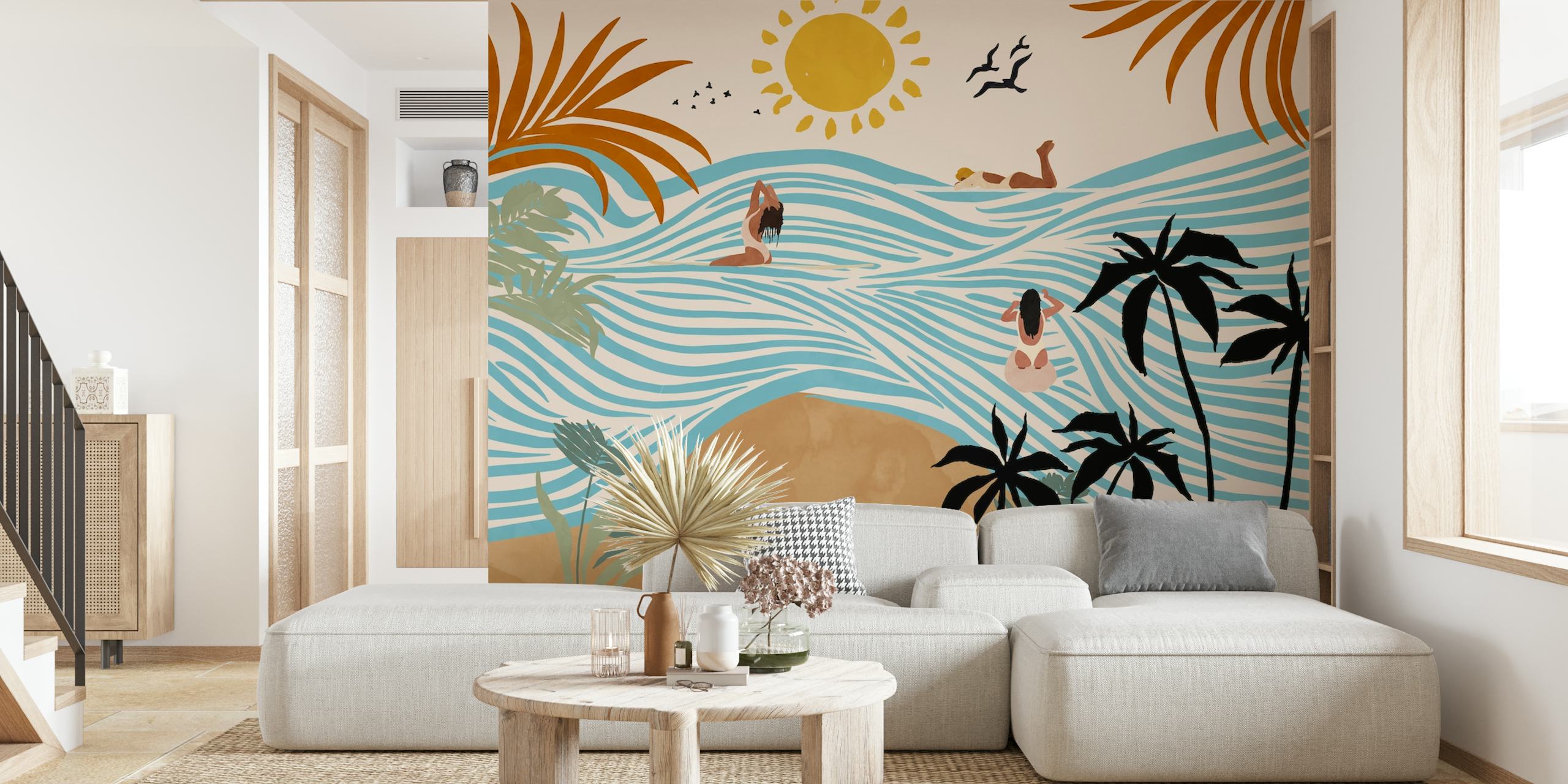 Tropische scene met surfers, golven, zon en palmbomen. Zachte kleuren en vrolijke stijl wallpaper.