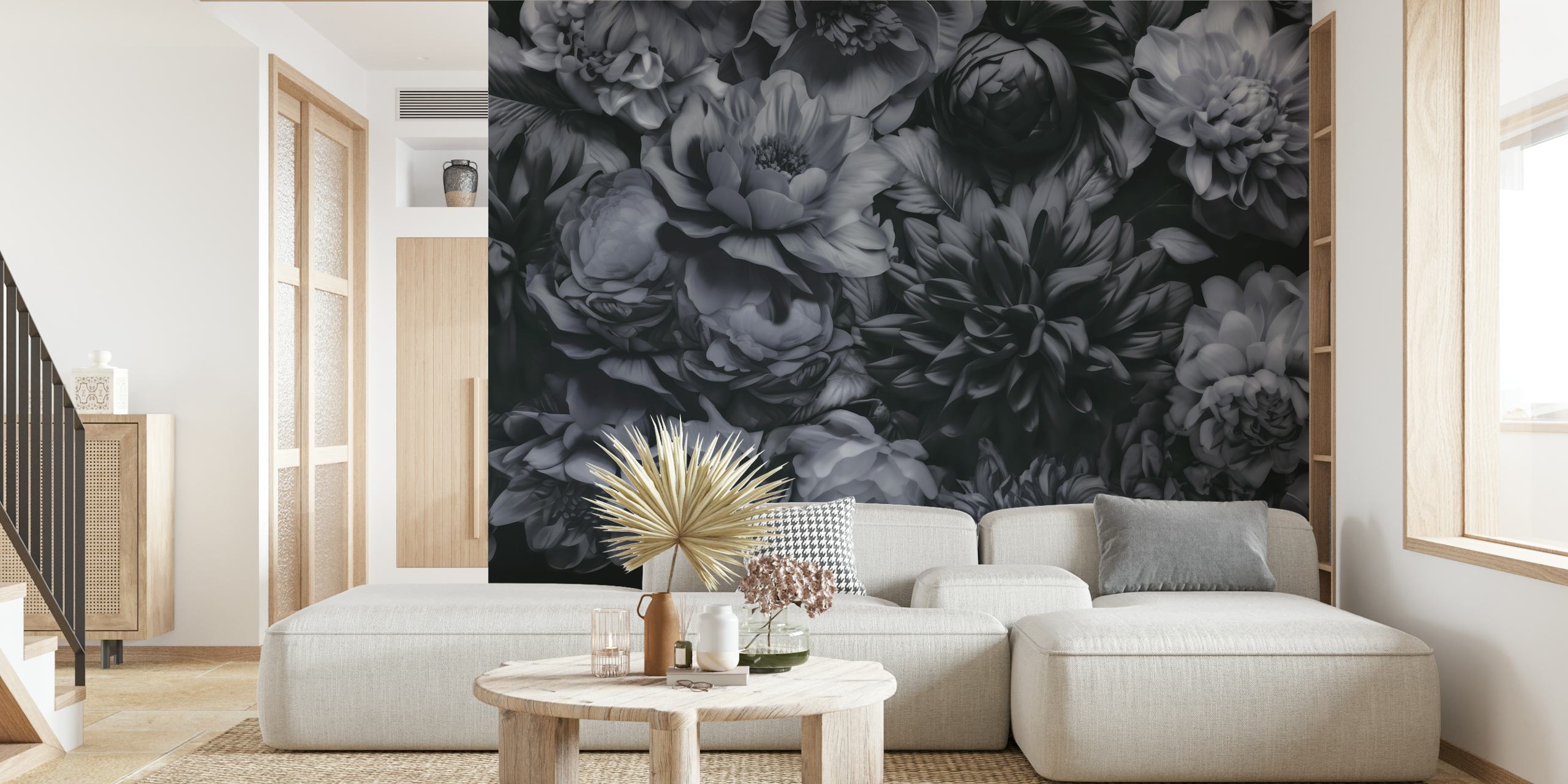 Opulento murale con fiori barocchi nei toni del grigio argento con un lunatico disegno artistico botanico