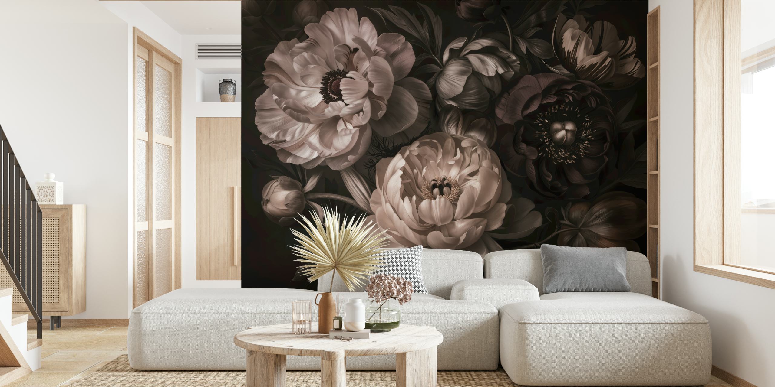 Dark moody floral tapet i ett stiligt rum