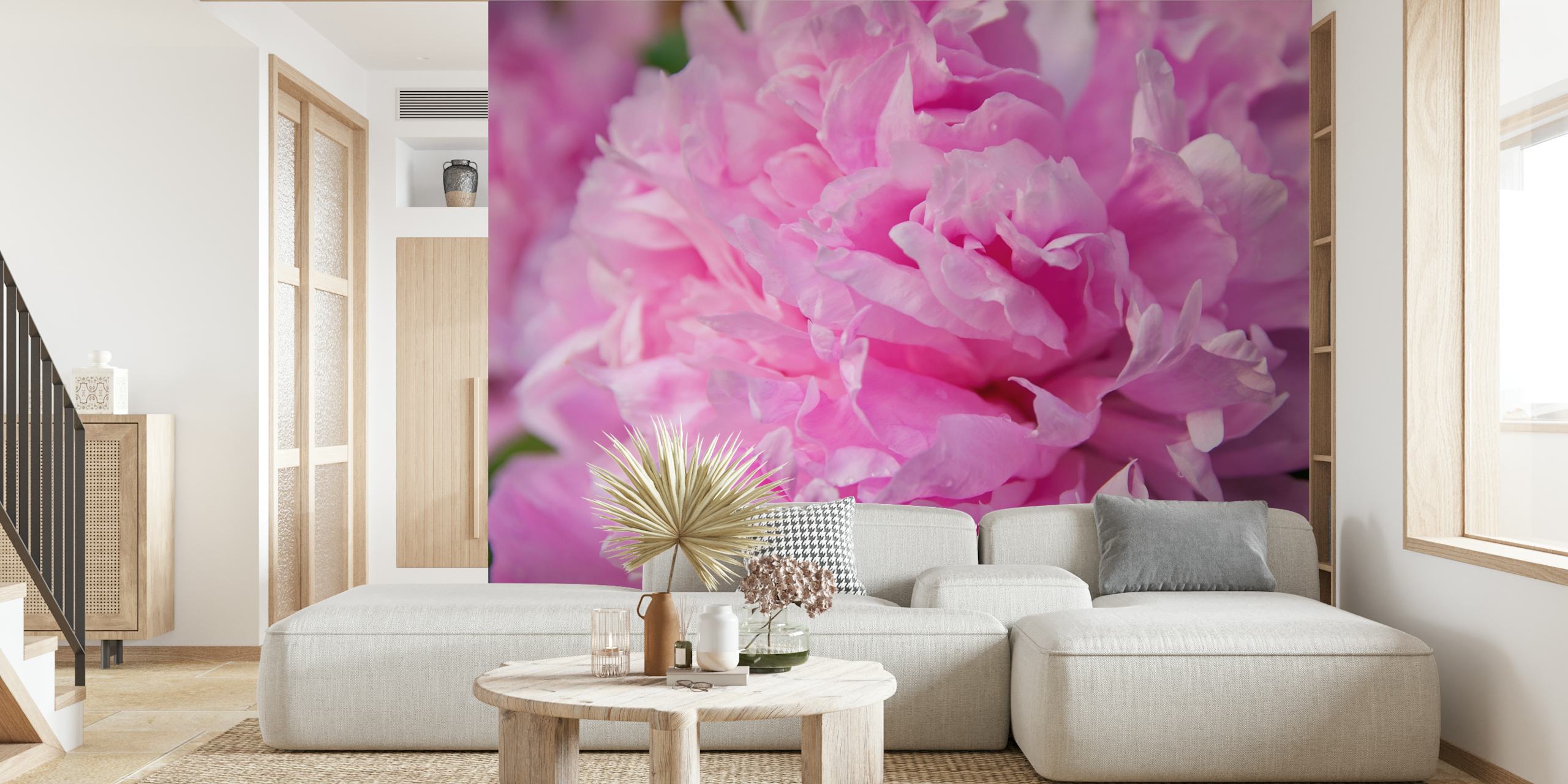 Tapeta Fluffy pink peony flower σε ένα δωμάτιο
