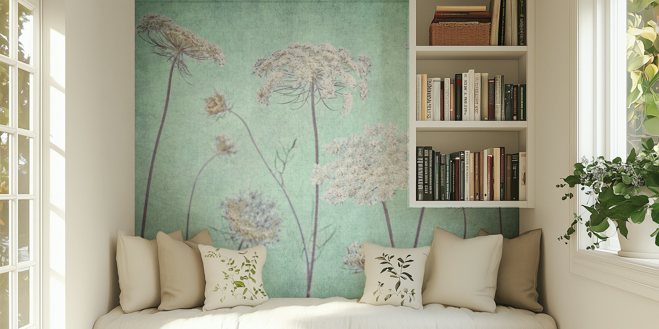 Blomstret tapetdesign i et rum