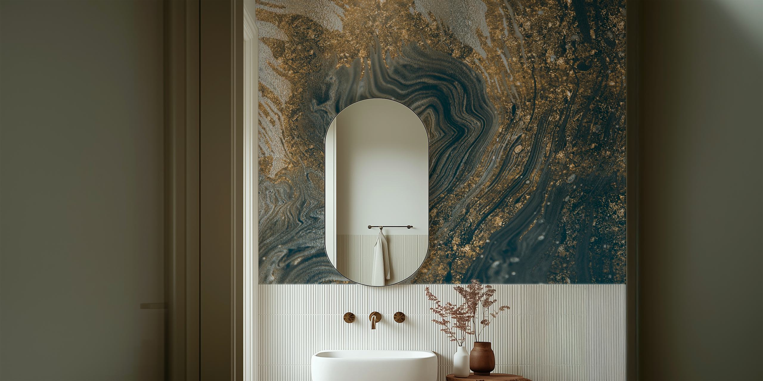 Ελκυστική τοιχογραφία από grey marble με χρυσές λάμψεις