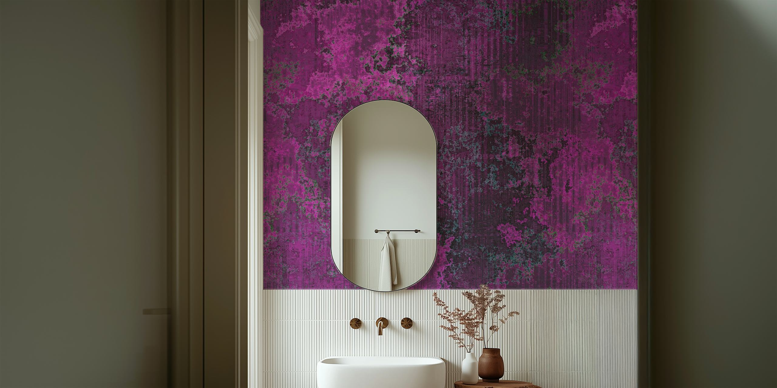 En texturerad tapet med distressed rosa och magenta nyanser.