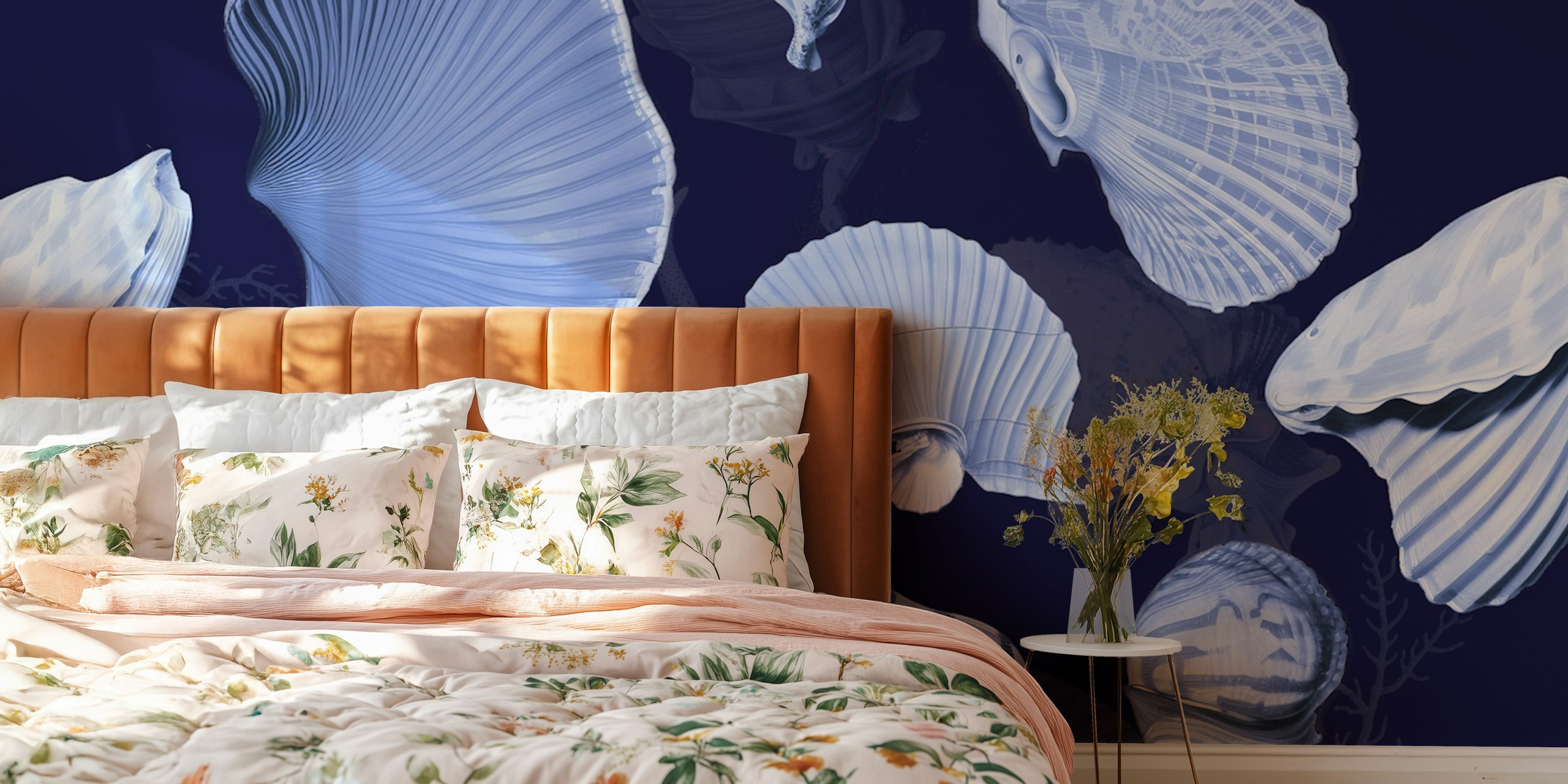Marea wallpaper featuring seashell design