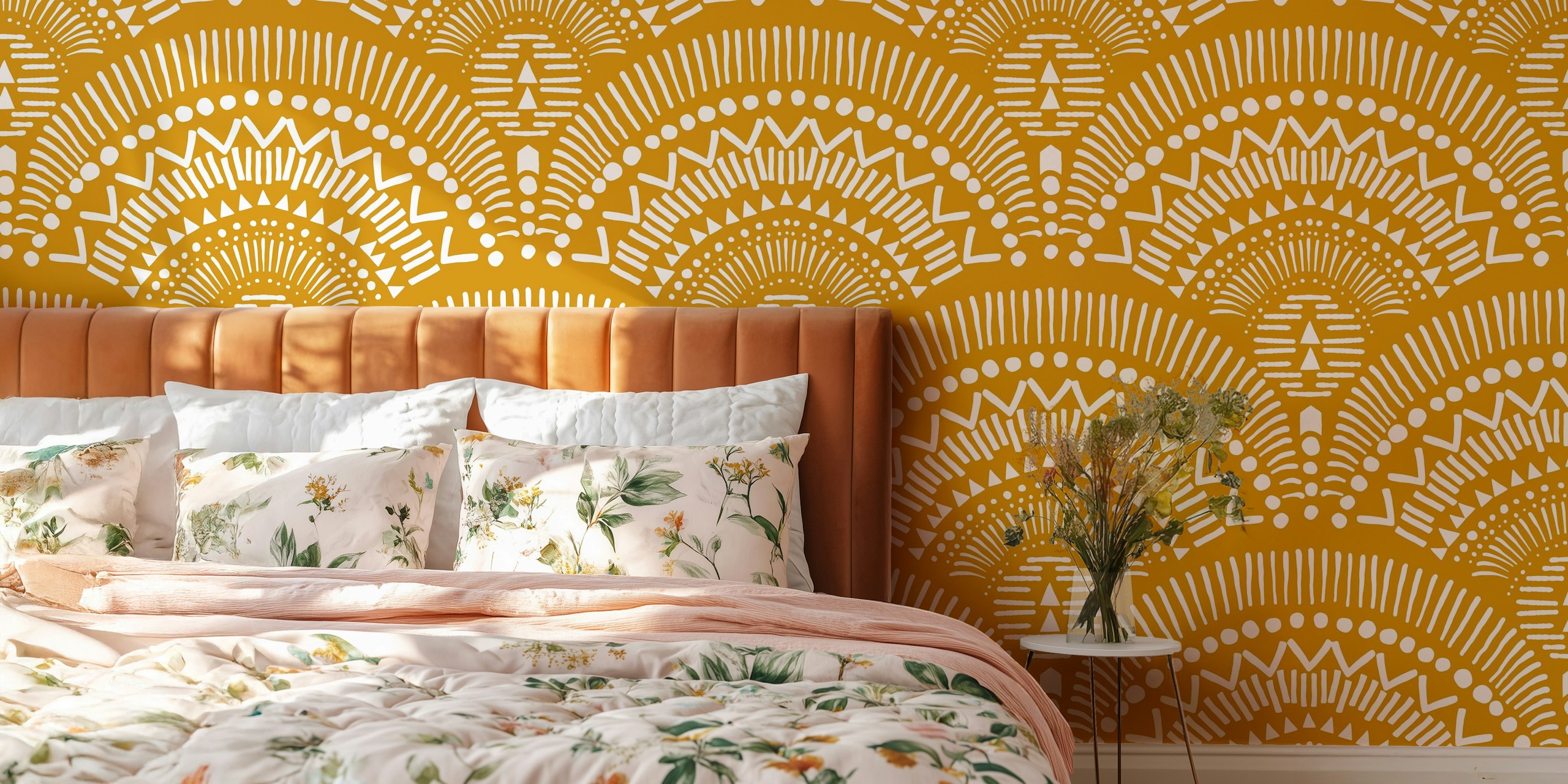 Ταπετσαρία Golden Tribal Arches σε ένα δωμάτιο