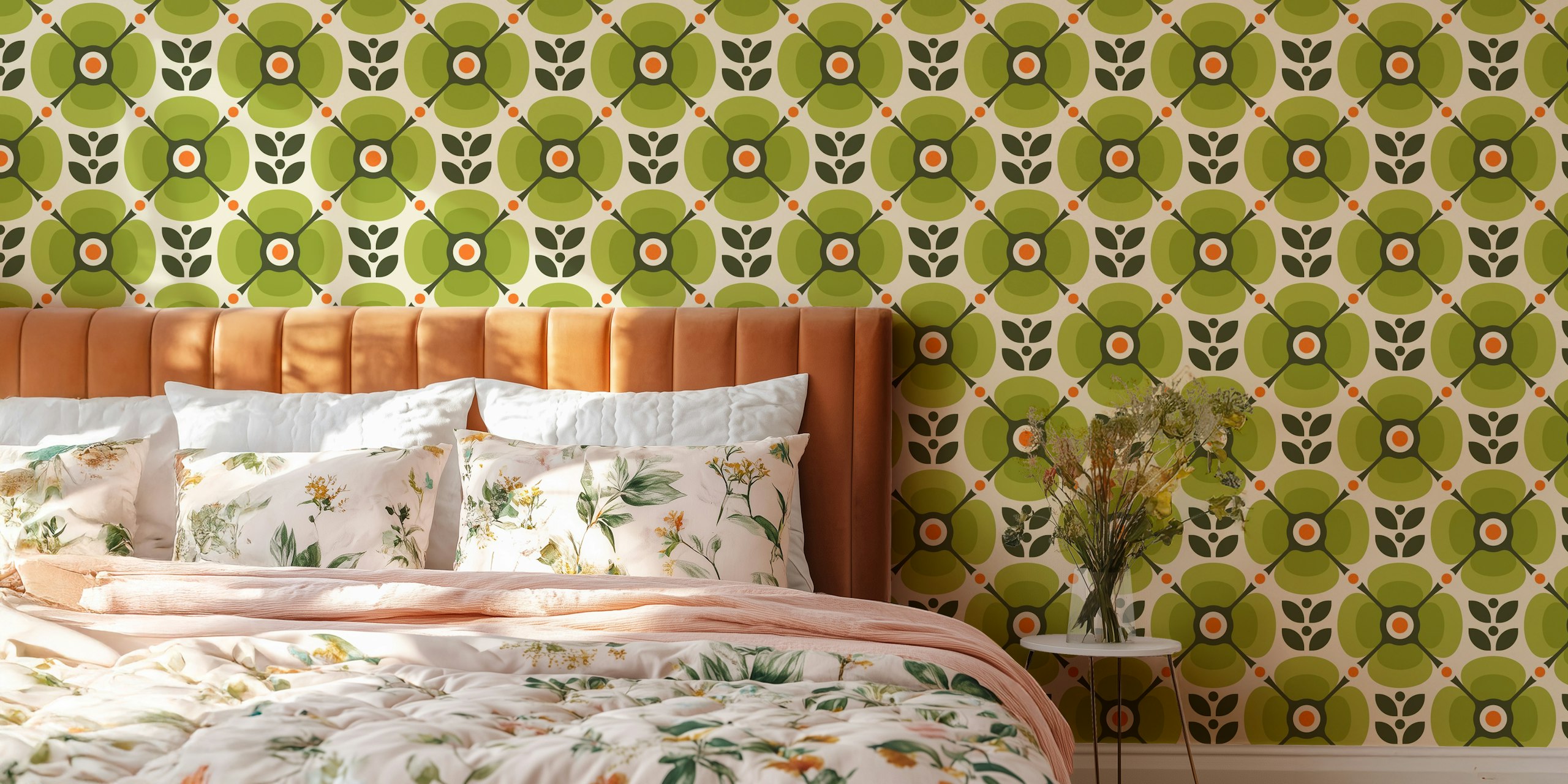 Vintage Retro Bold Botanical Charm in Green huoneessa