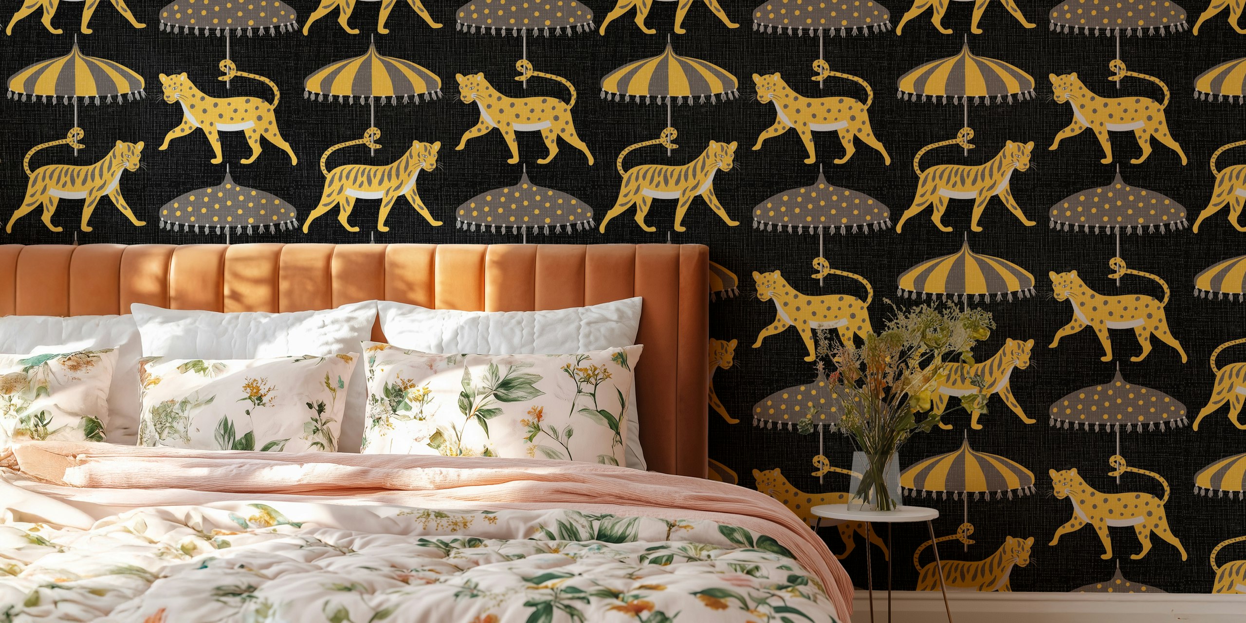 Big cats with parasols tapetdesign