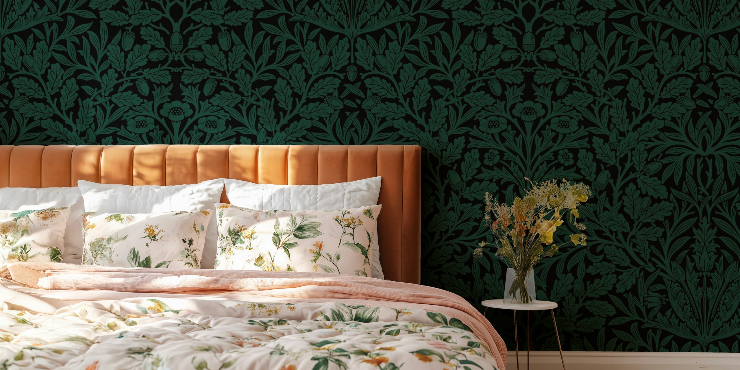 Victorian Acorn pattern tapetti huoneessa