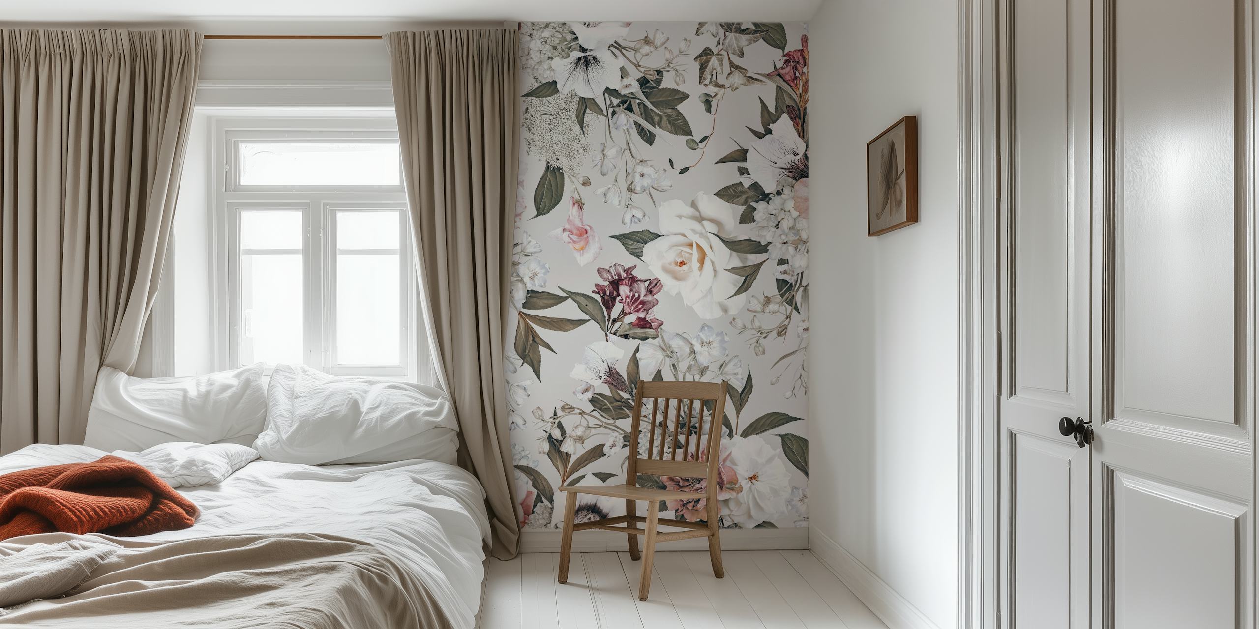 Floral vintage wallpaper in soft pastels with rose and pink hues