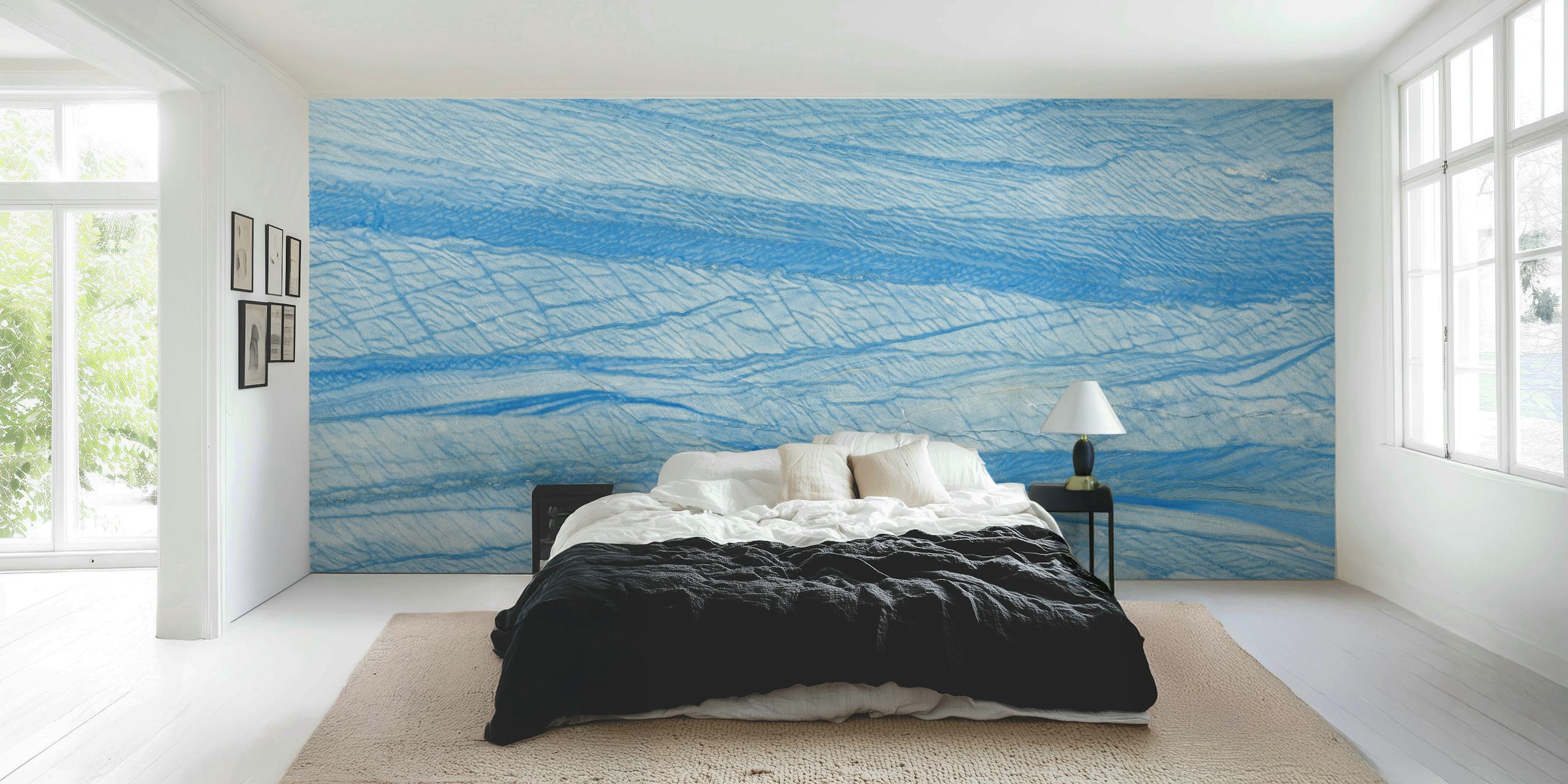 Azul Macauba marble tapet i ett rum