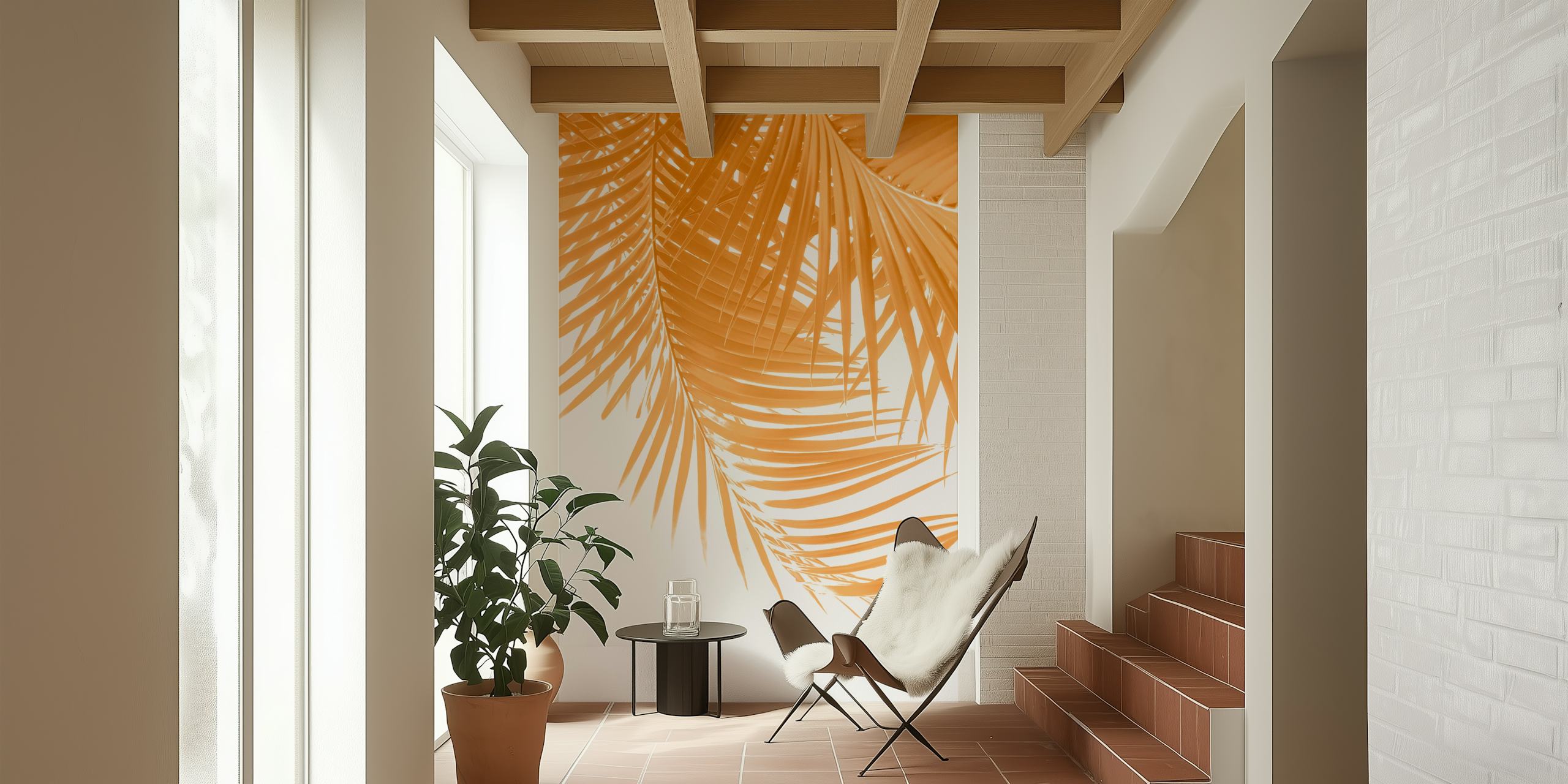 Wandbild aus Palmblättern in warmen Ringelblumenfarben, das eine tropische Atmosphäre schafft