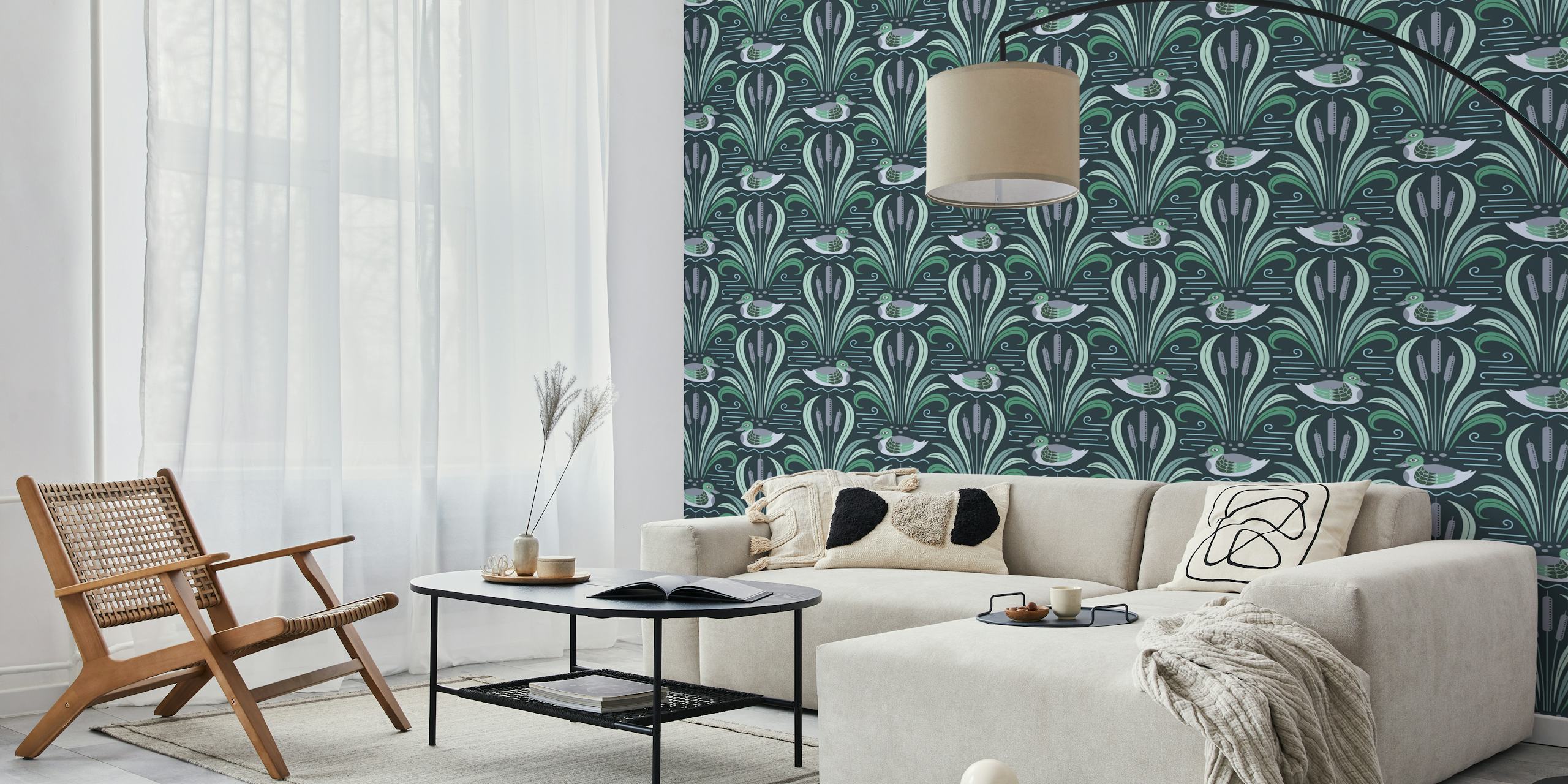 Papel de parede Midnight duck pond green em um quarto