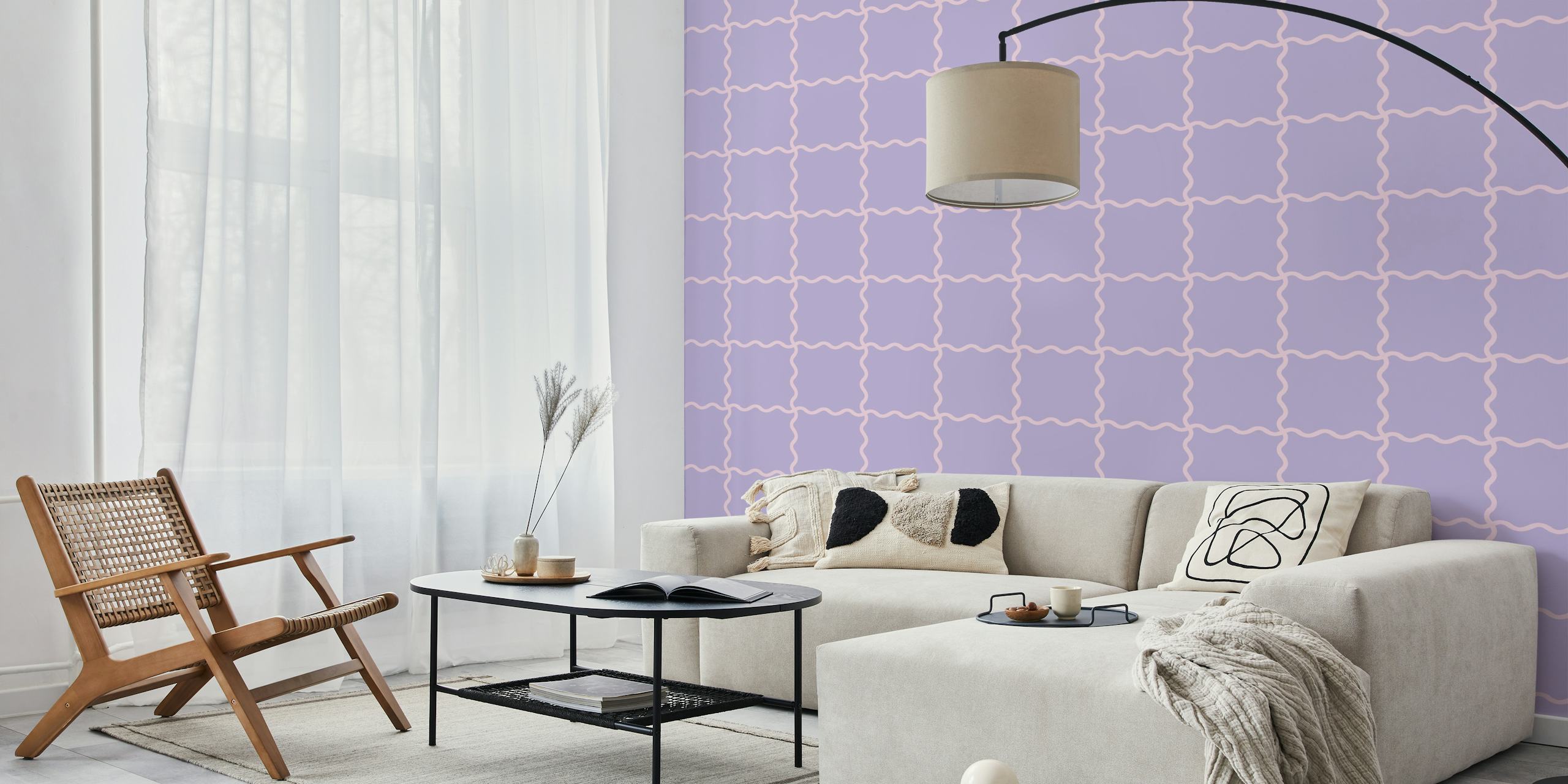 Wavy Checker Lilac Tapete, die in einem Raum präsentiert wird