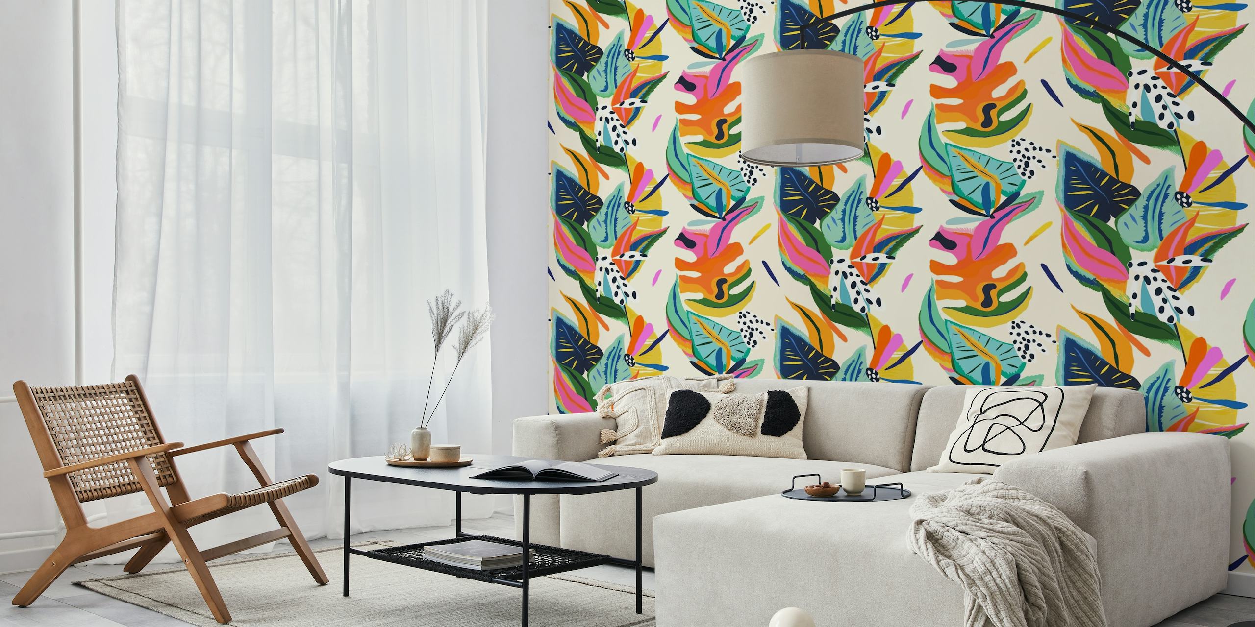 Eloisa moderni eksoottinen viidakon seinämaalaus, jossa on värikkäitä trooppisia lehtiä ja perhosia