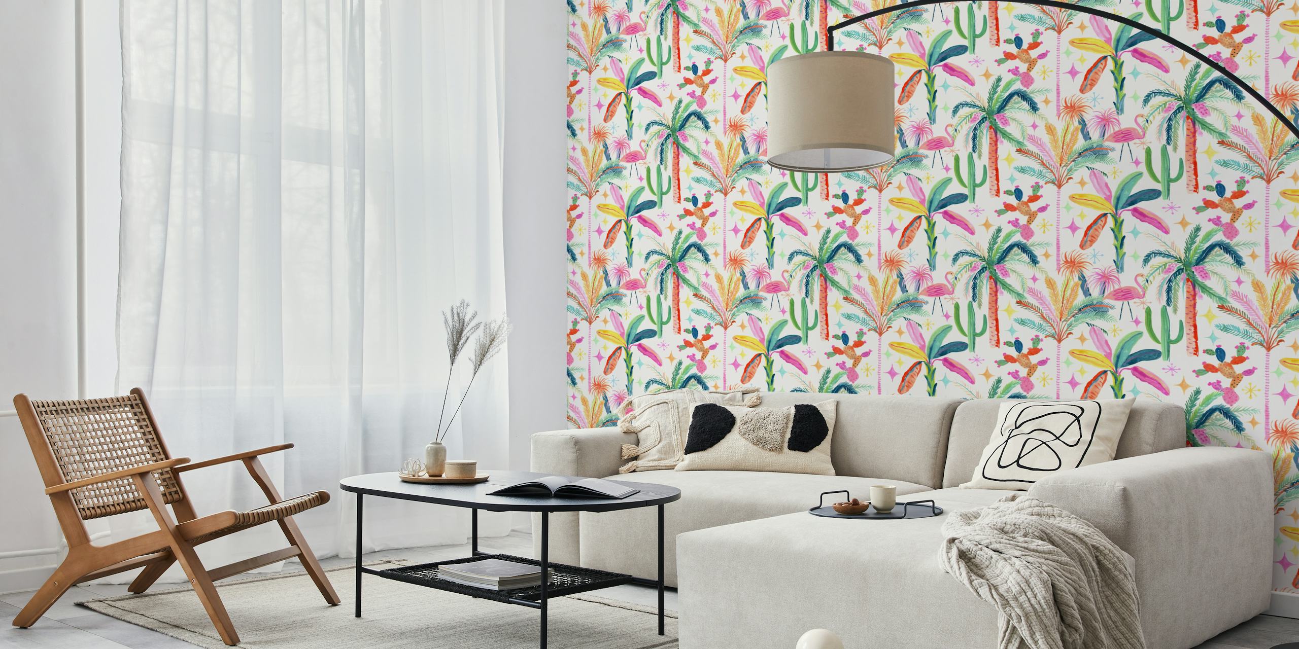 Tropische palmbomen en cactussen in roze en groene tinten op een lichte achtergrond wallpaper