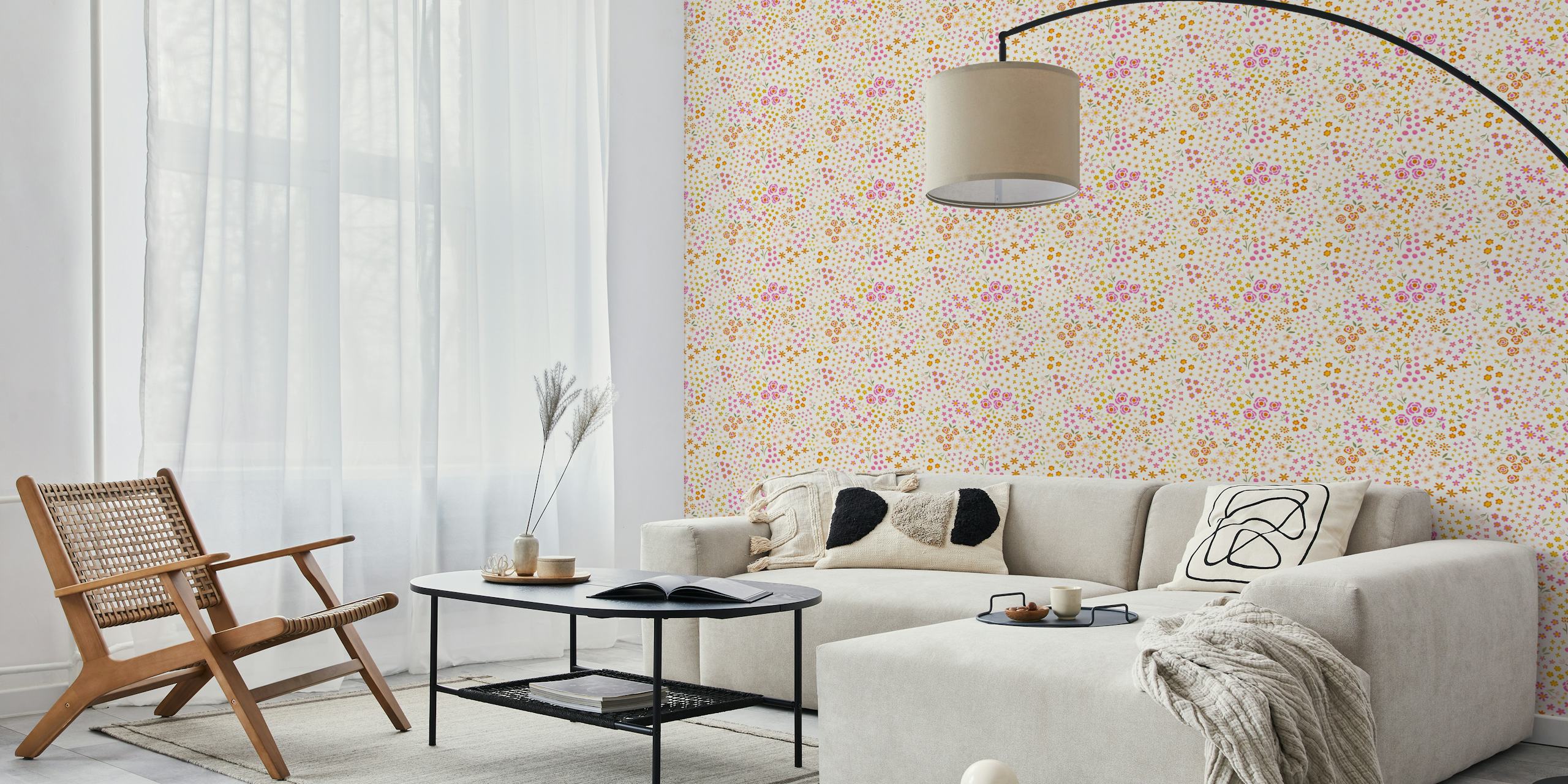 Bloemenbehangontwerp met roze en oranje bloemen