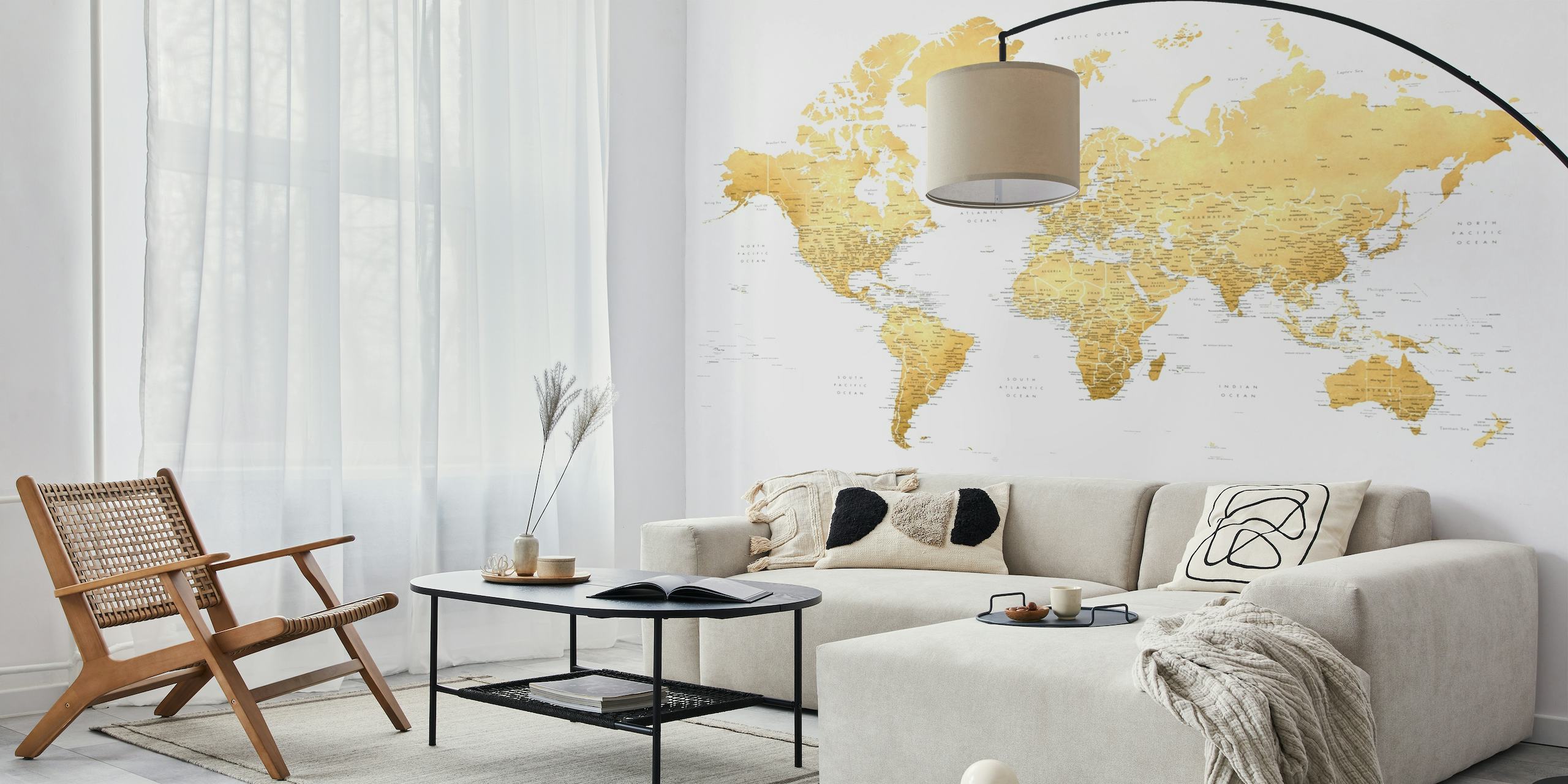 Elegante wereldkaart muurschildering met gouden accenten gericht op Antarctica