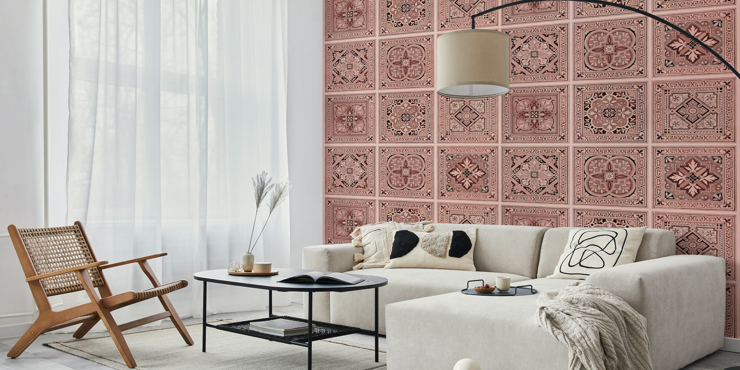 Nudekleurige tegelpatroon muurschildering met sierlijke bloemmotieven, perfect voor interieurdecoratie.