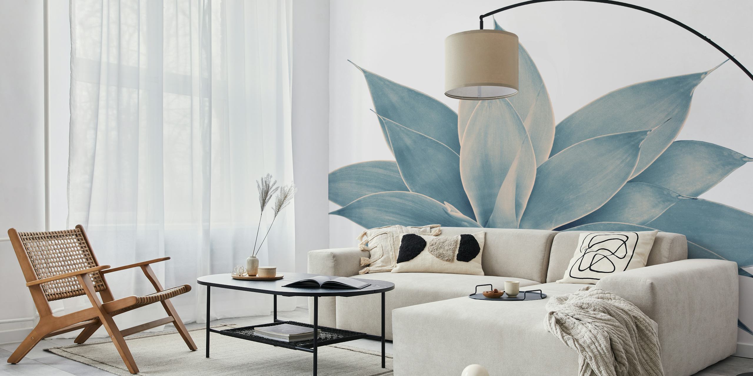 Minimalistisches Wandgemälde mit errötender blauer Agavenpflanze