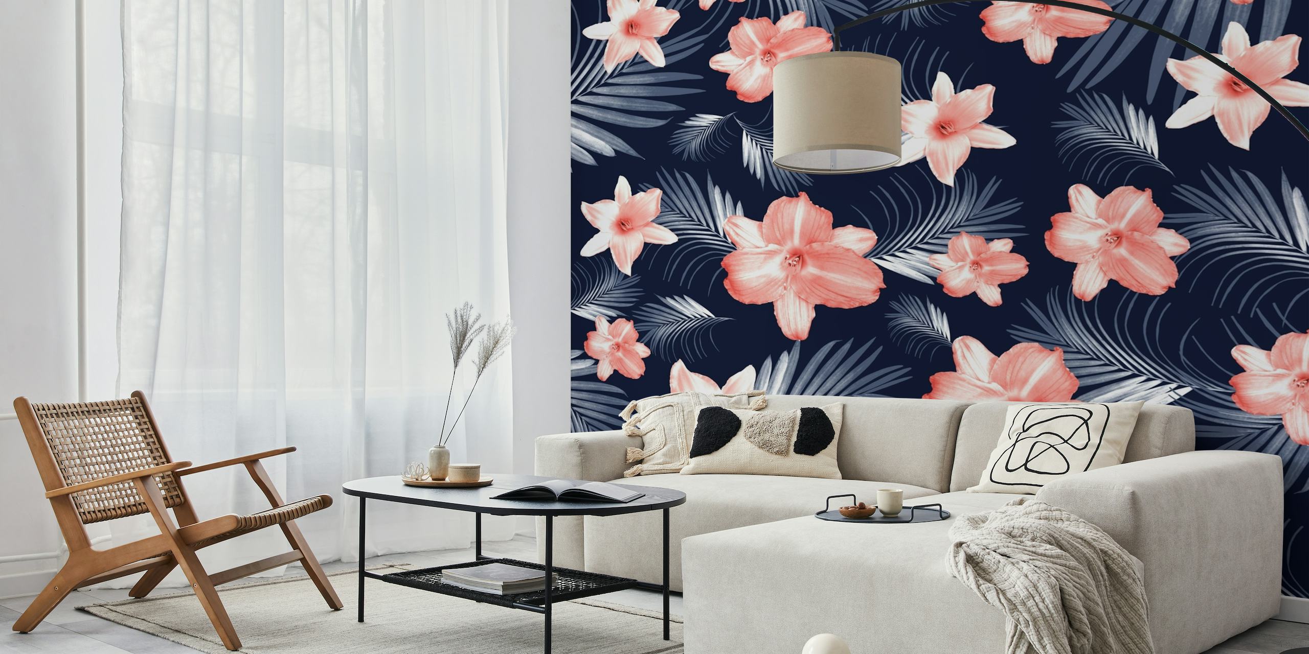 Tropikalna fototapeta z palmami z różowymi kwiatami i ciemnoniebieskim tłem liści