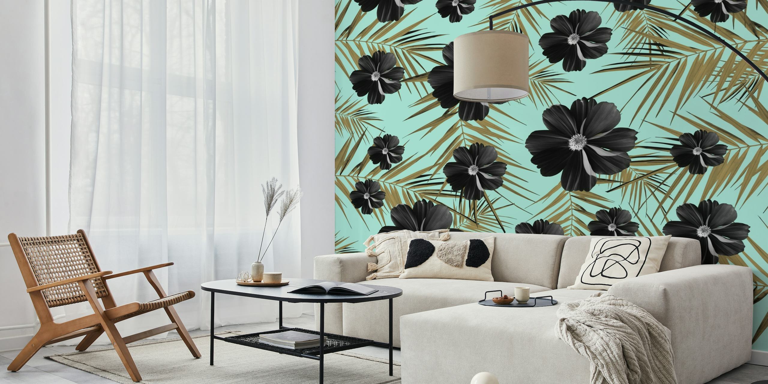 Fotomural vinílico de parede de flores tropicais pretas e folhas de palmeira douradas em fundo aqua