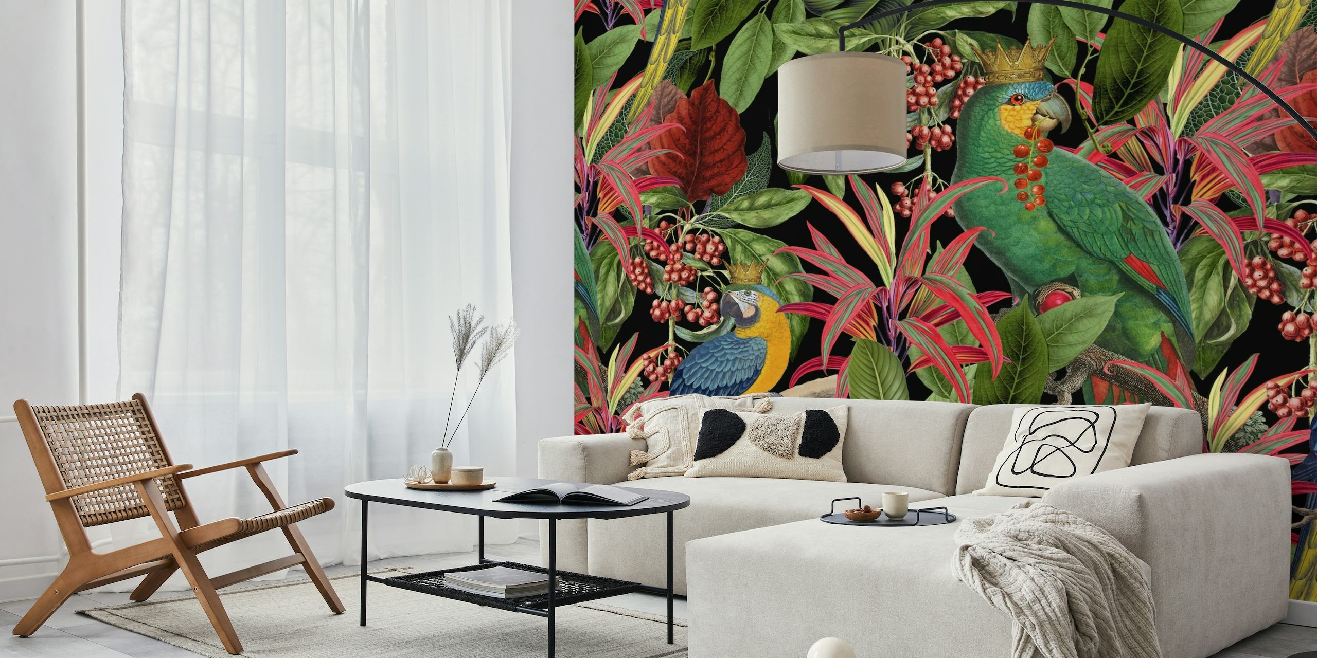 Farverigt vægmaleri med papegøjetema i omgivelser med tropisk løv