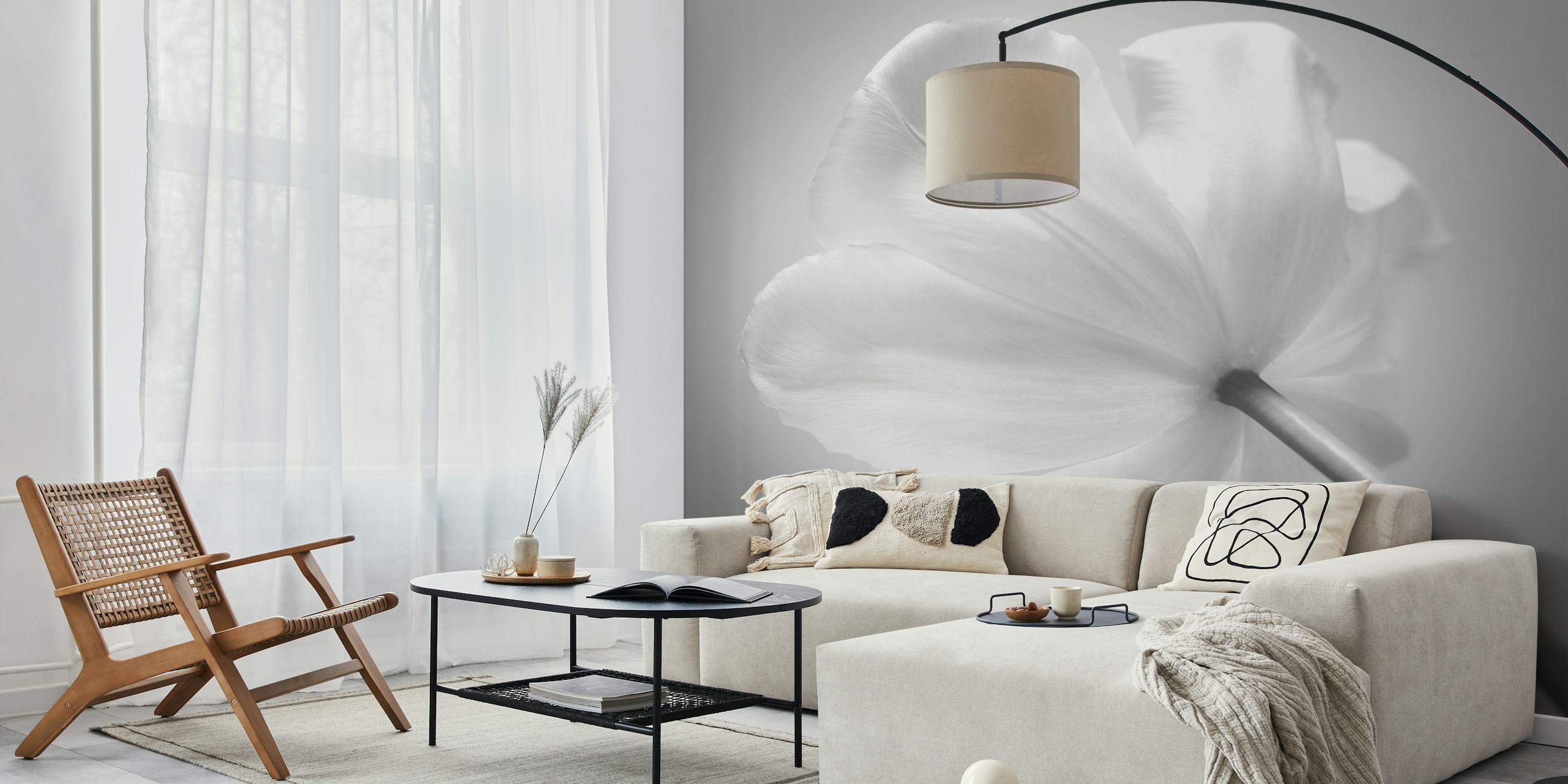 Elegant hvit tulipan tapet i et rom