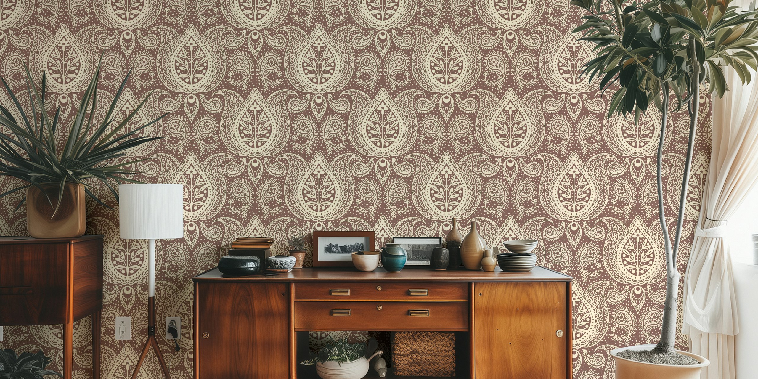 Floral paisley damask wallpaper w pokoju