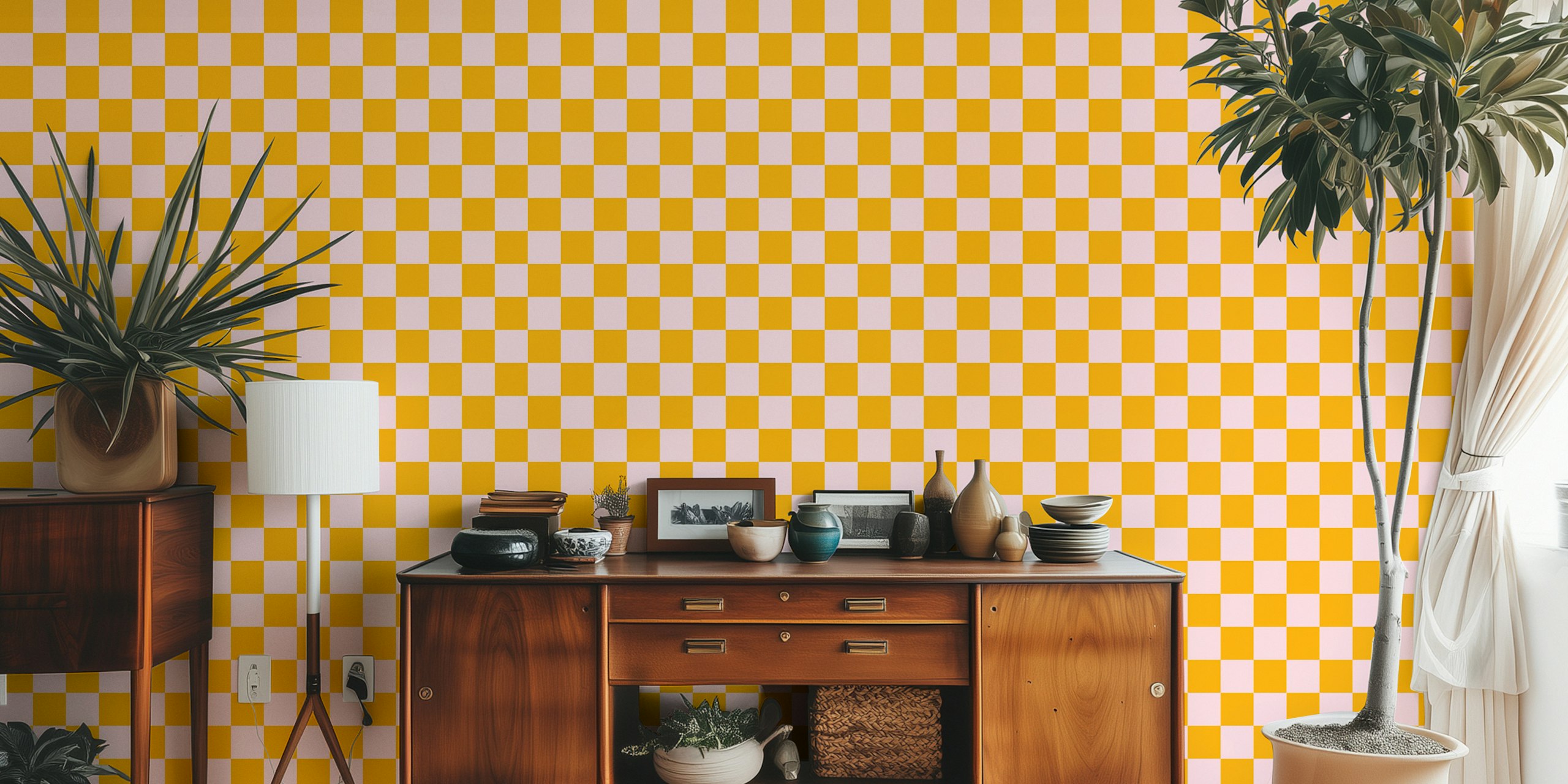 Checkerboard pattern in pink and yellow wallpaper