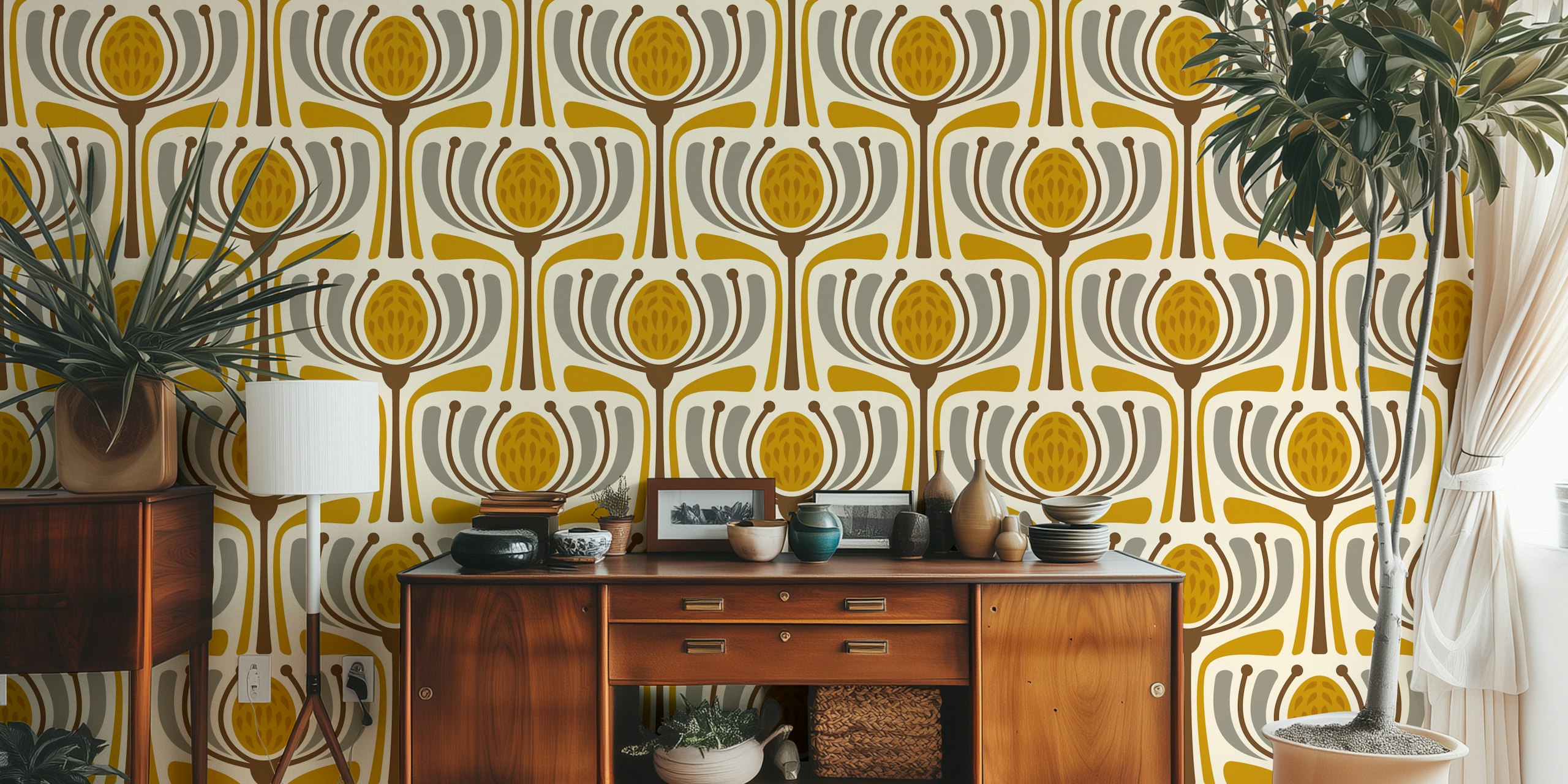 Mid-Century Modern Bloom in Yellow tapet i ett rum